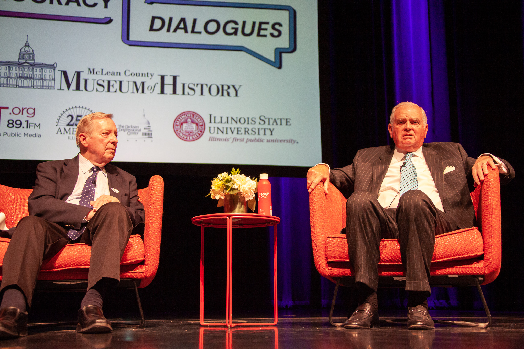 Sen . Durbin , Ray LaHood find common ground on perils , solutions to preserving democracy