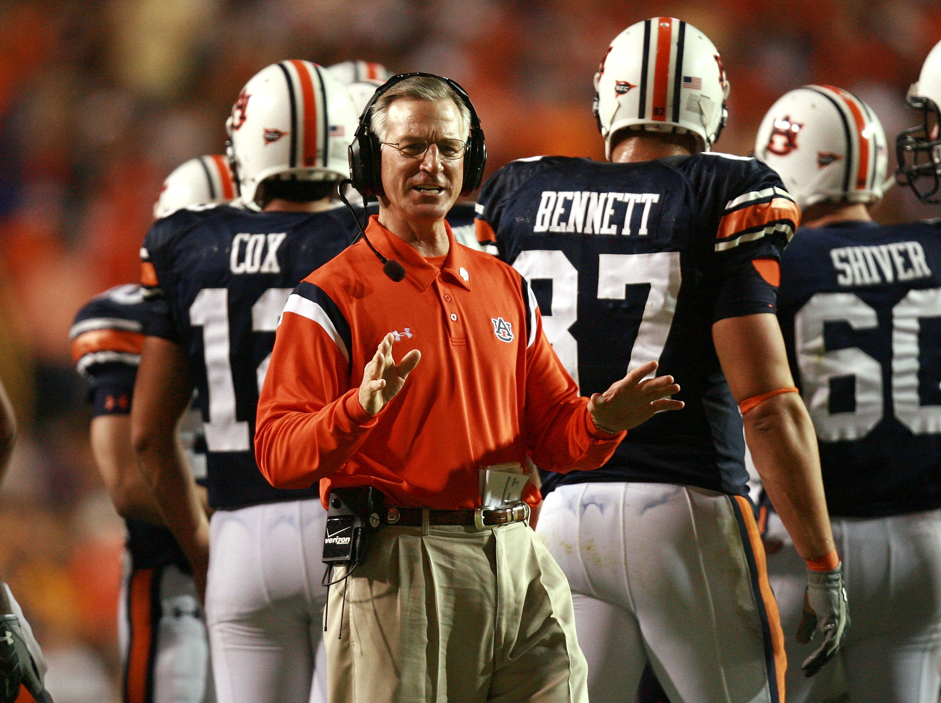 As Congress debates college sports , athletes - turned - senators have a seat at the table