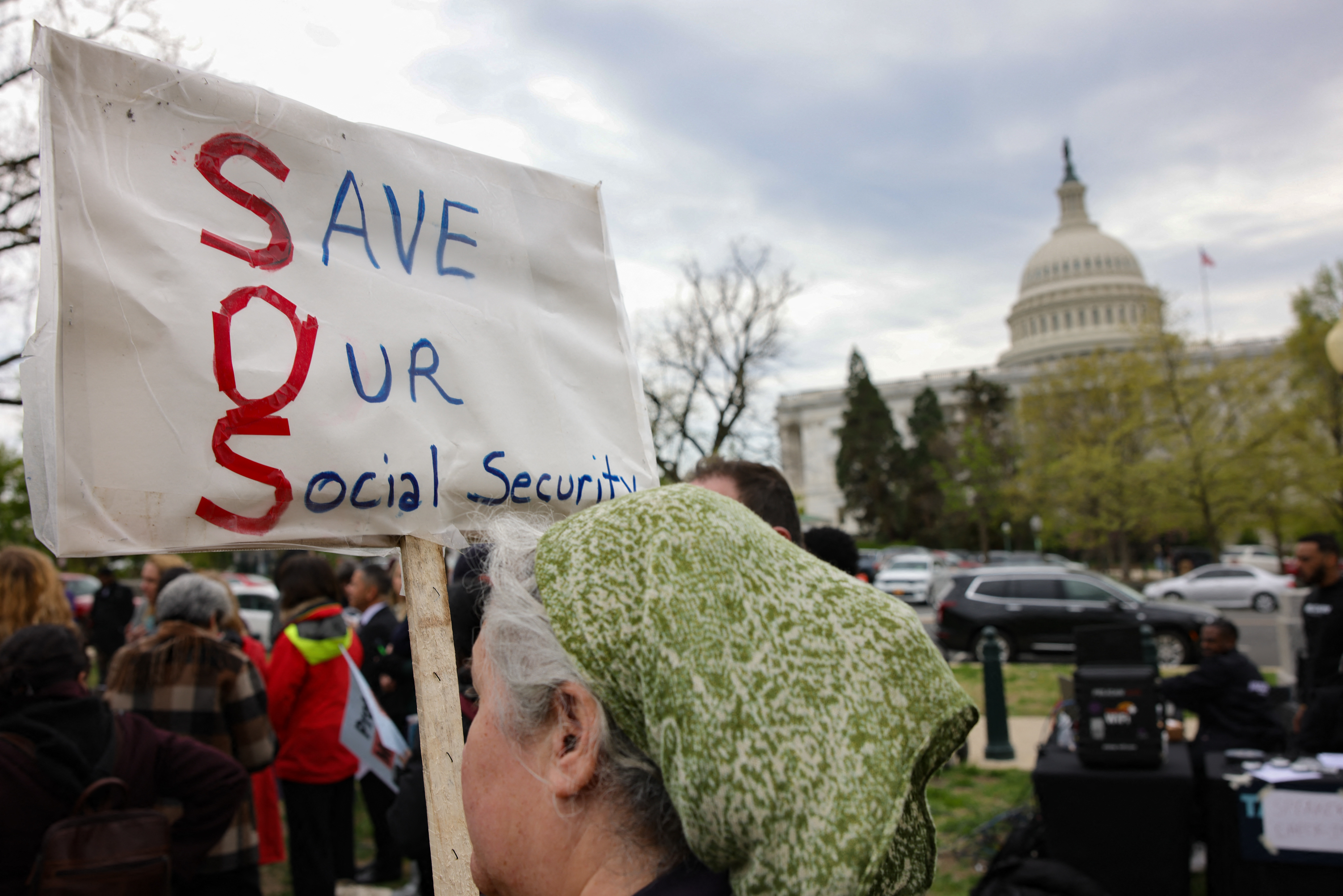 The Social Security trust fund is running out , and yet it not a top campaign issue