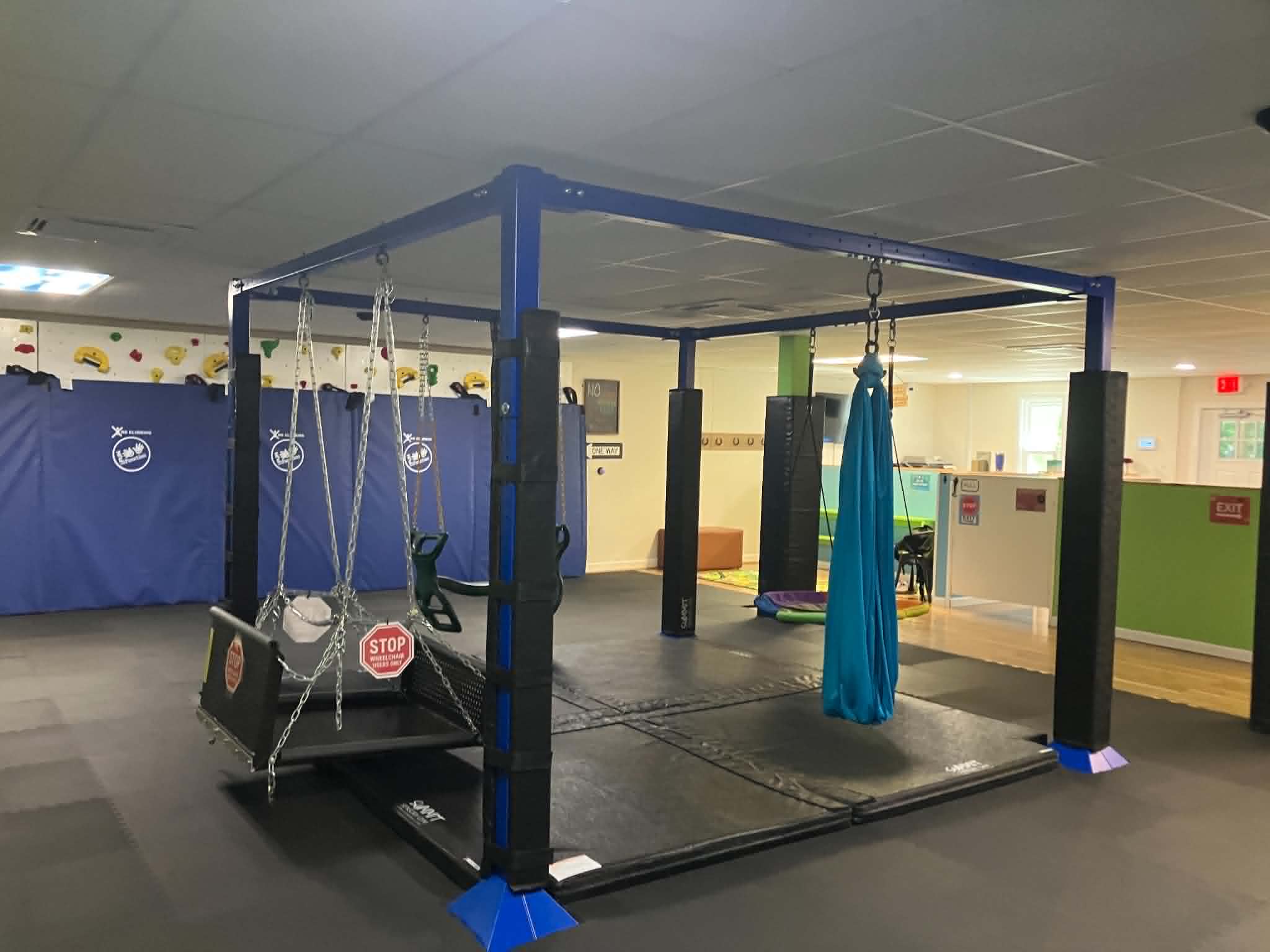 New play gym opens in Floyd that's designed to be accessible for all children