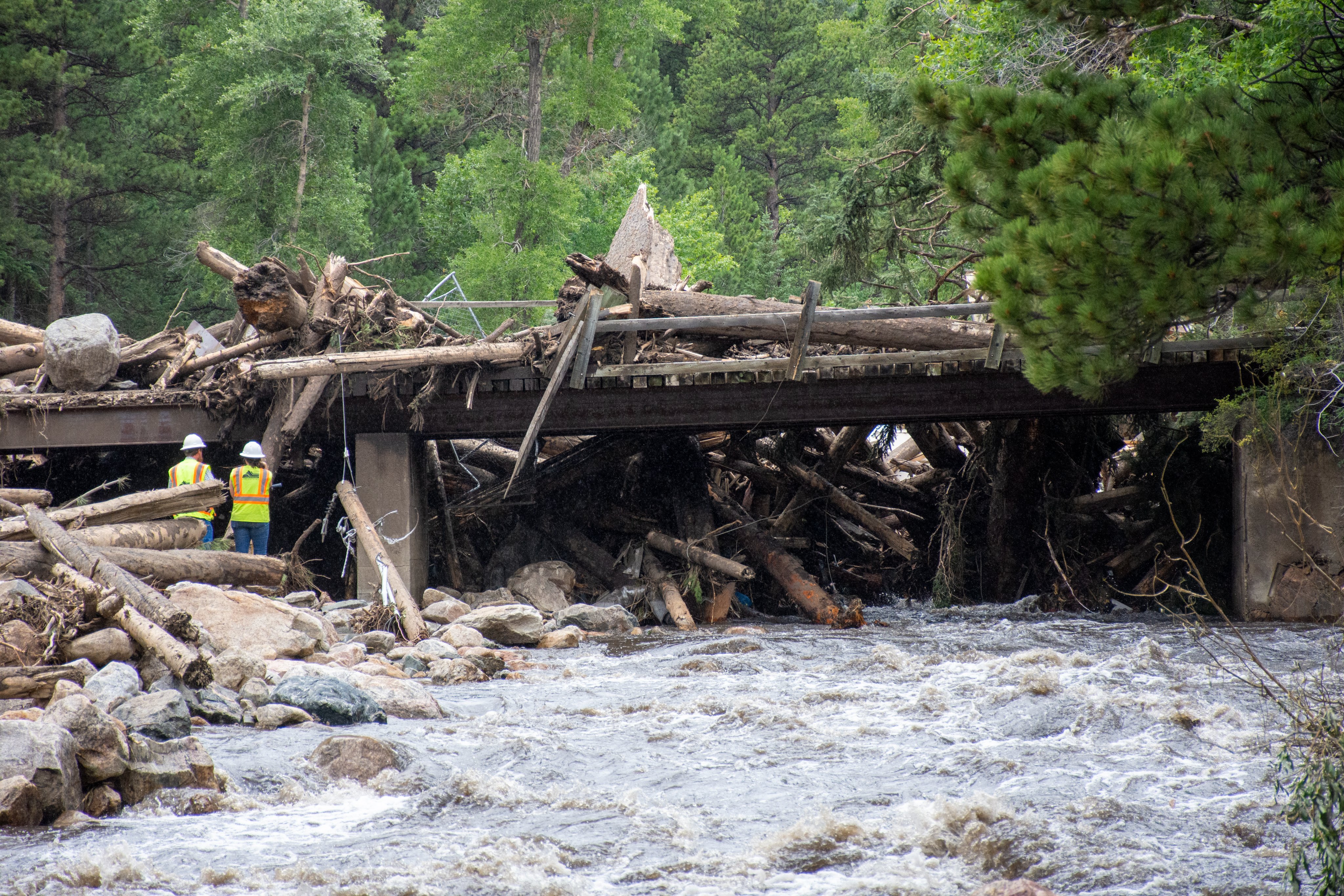 Poudre Canyon Flood: Search Continues For 3 Missing People, Sheriff Reopens River Access - Vimarsana News