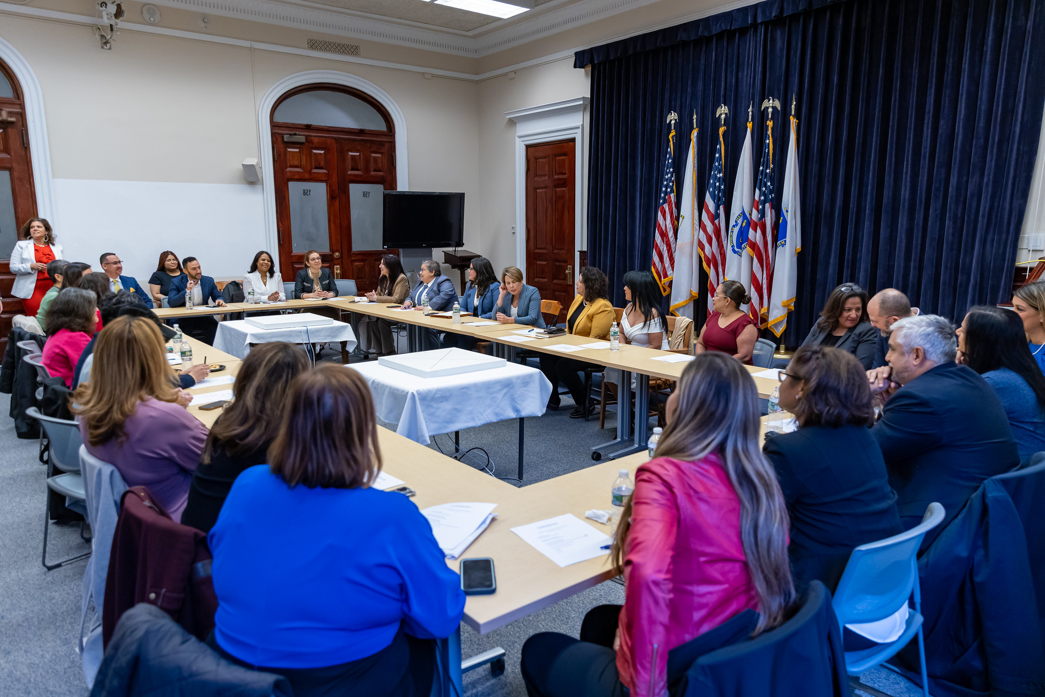 Healey's Latino Advisory Council visits Springfield for listening session - Vimarsana News