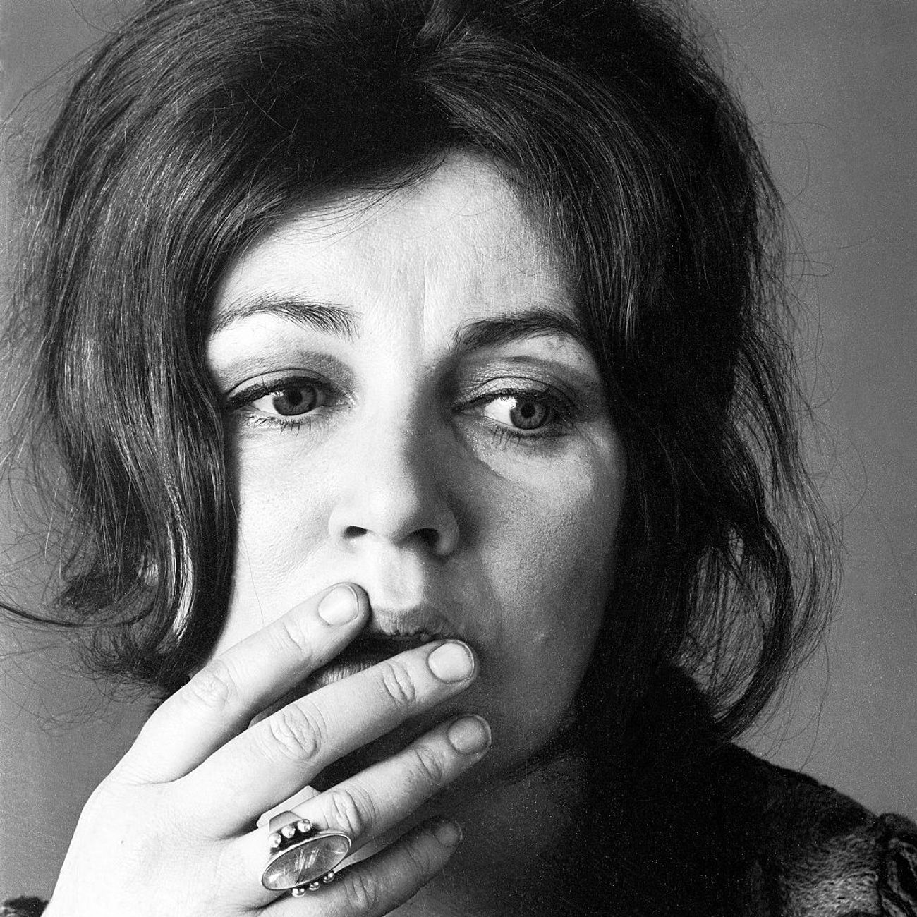 The Lonely Voice: 'The Love Object' by Edna O'Brien - Vimarsana News