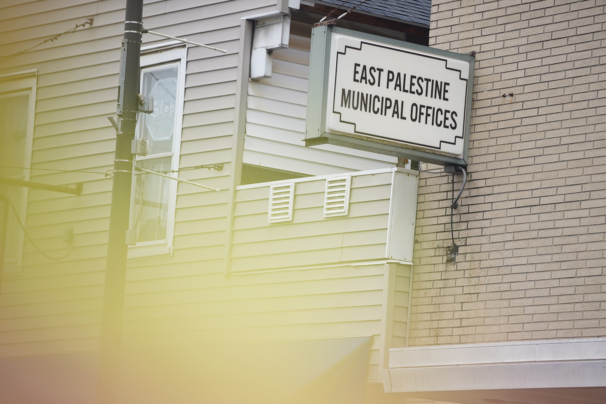 East Palestine residents remain wary months after train derailment - Vimarsana News