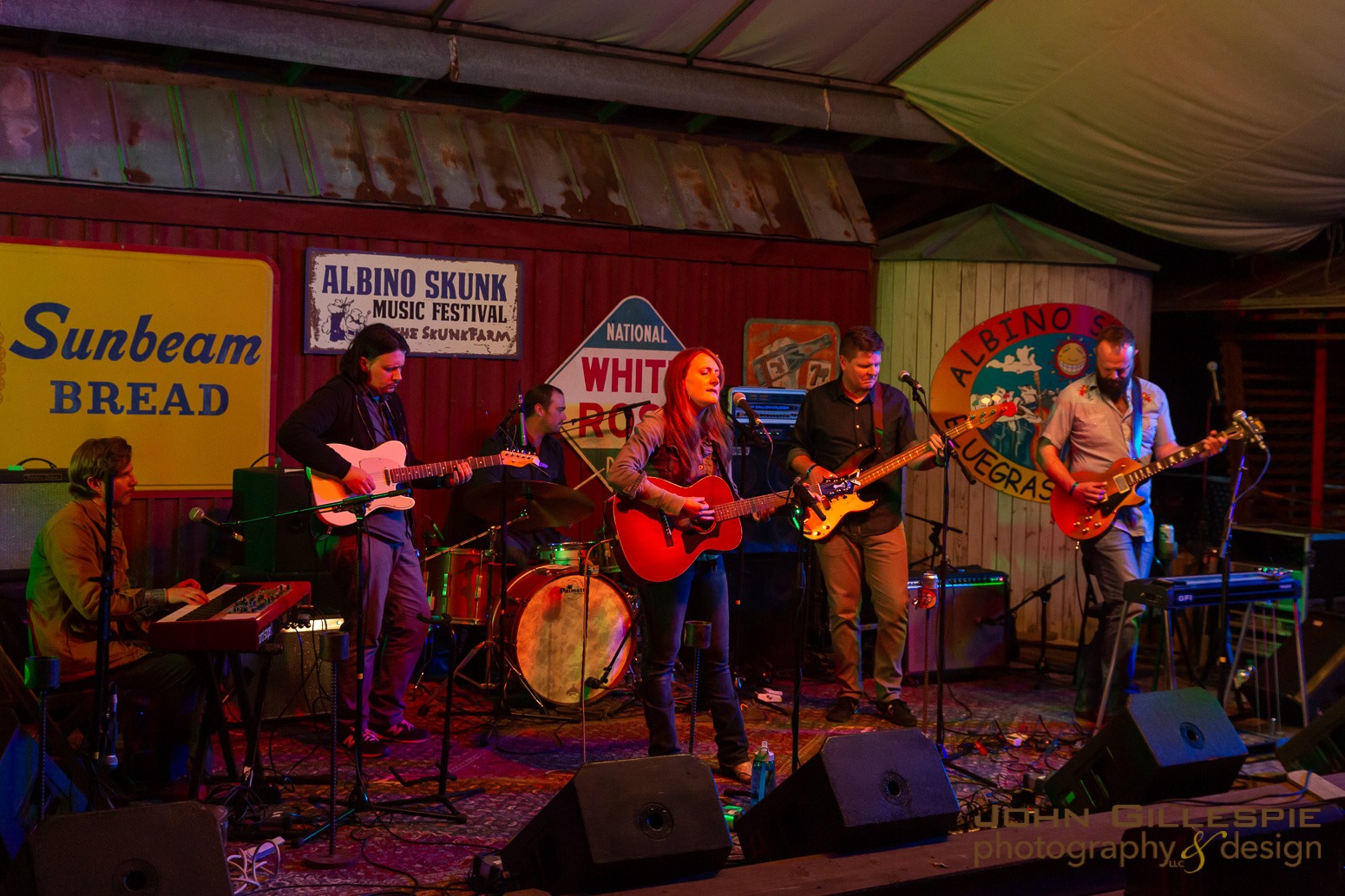 Live Thursday 7/15 at 3pm in Studio B: Amanda Anne Platt & the Honeycutters - Vimarsana News