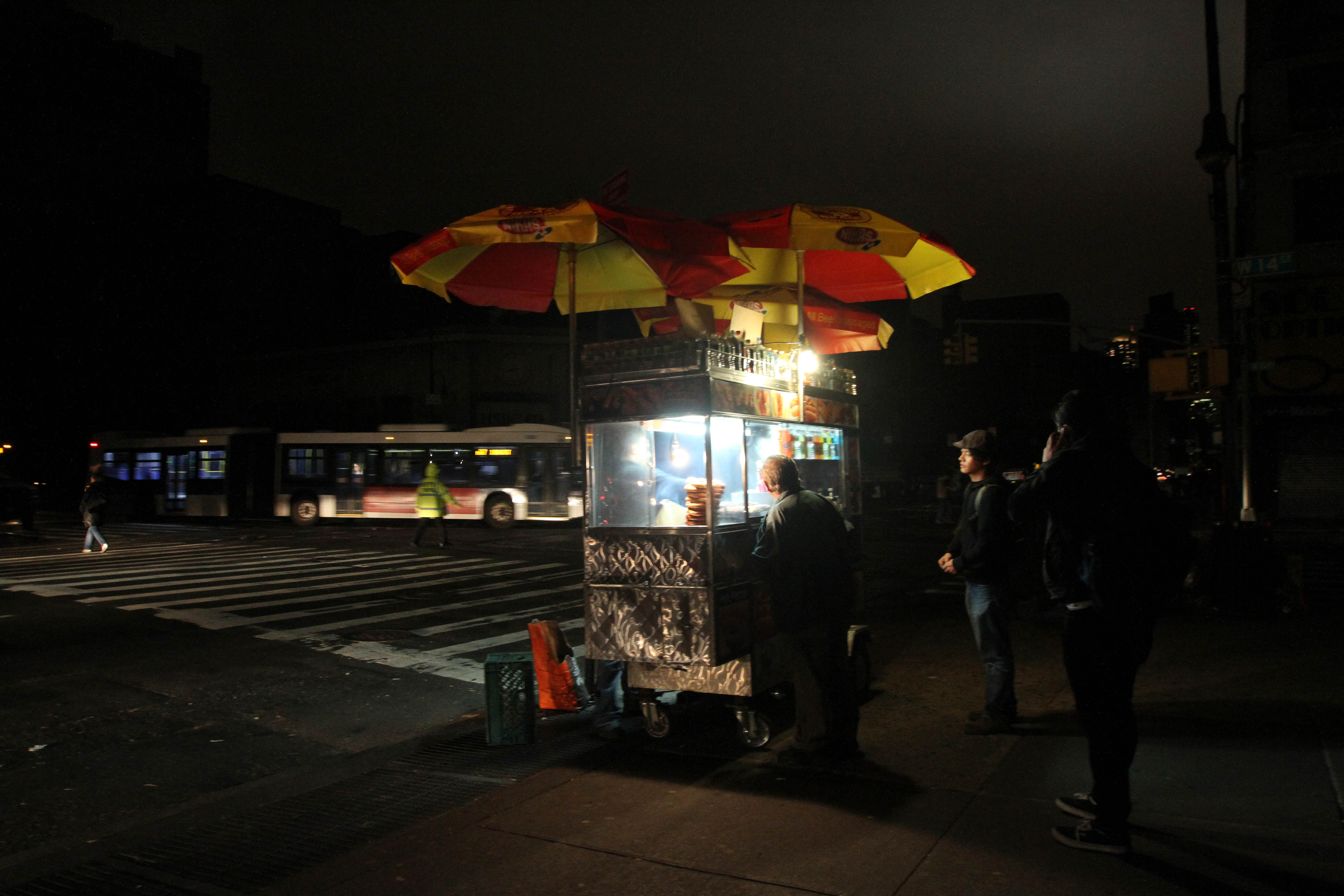 Las Vegas street vendors say legal process is costly, long, confusing - Vimarsana News