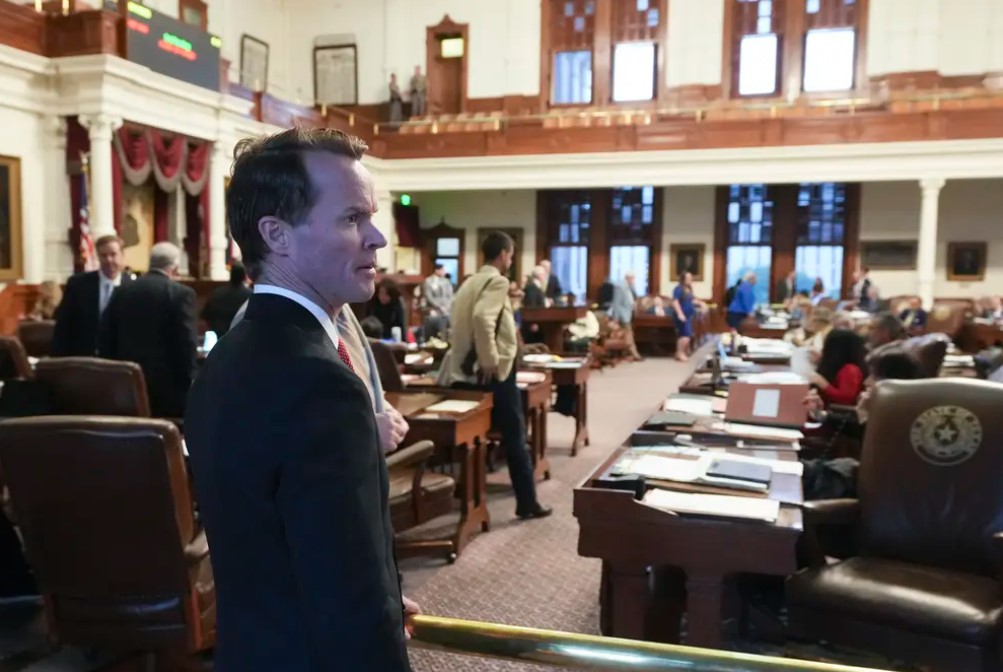 It's primary runoff election day in Texas. Here's what to watch - Vimarsana News