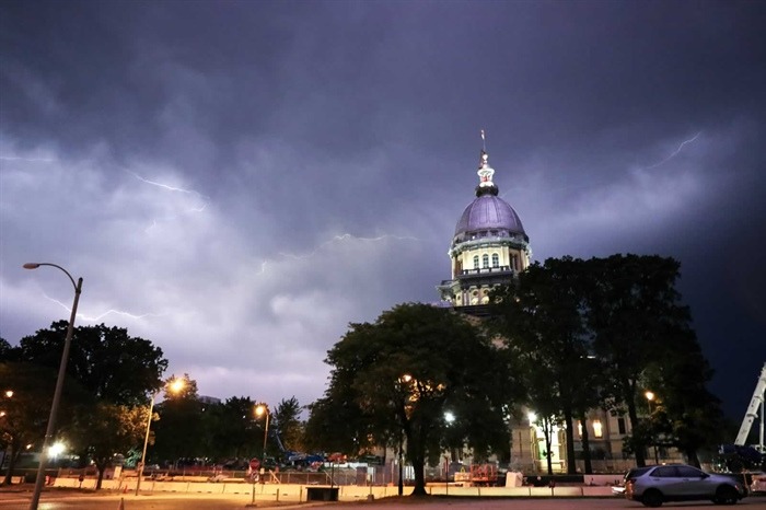 Budget negotiations will extend into next week as House leaves Springfield - Vimarsana News