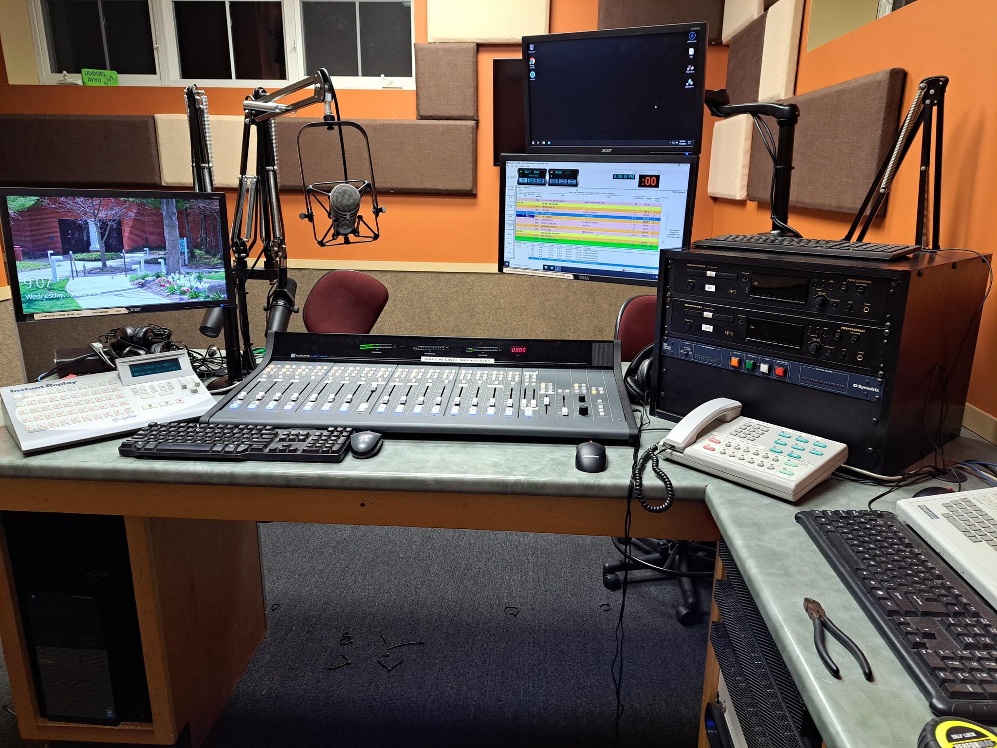 FCC approves radio station for Eureka College - Vimarsana News