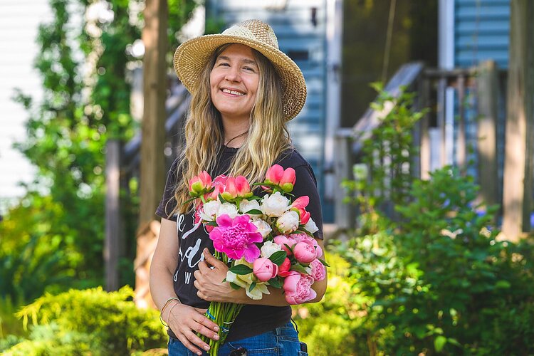 #OTGYpsi: 'We Adore Flowers' among small businesses in Ypsilanti enhancing sustainability practices - Vimarsana News