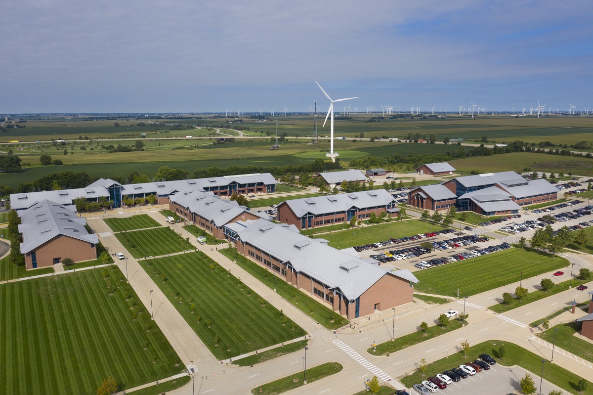 Heartland Community College Adds Mask Mandate After New CDC Guidance - Vimarsana News