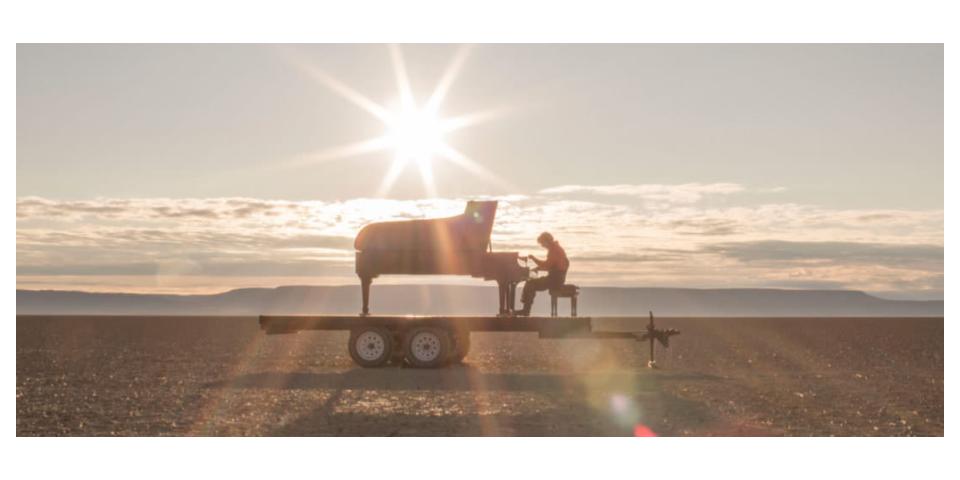 Thu 9:40 | Oregon native brings his music (and piano) to scenic spots in the West - Vimarsana News