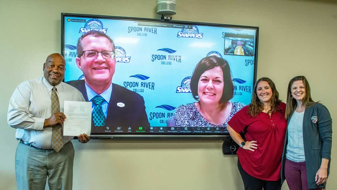 SIU Carbondale inks agreement to improve access for Spoon River College students - Vimarsana News