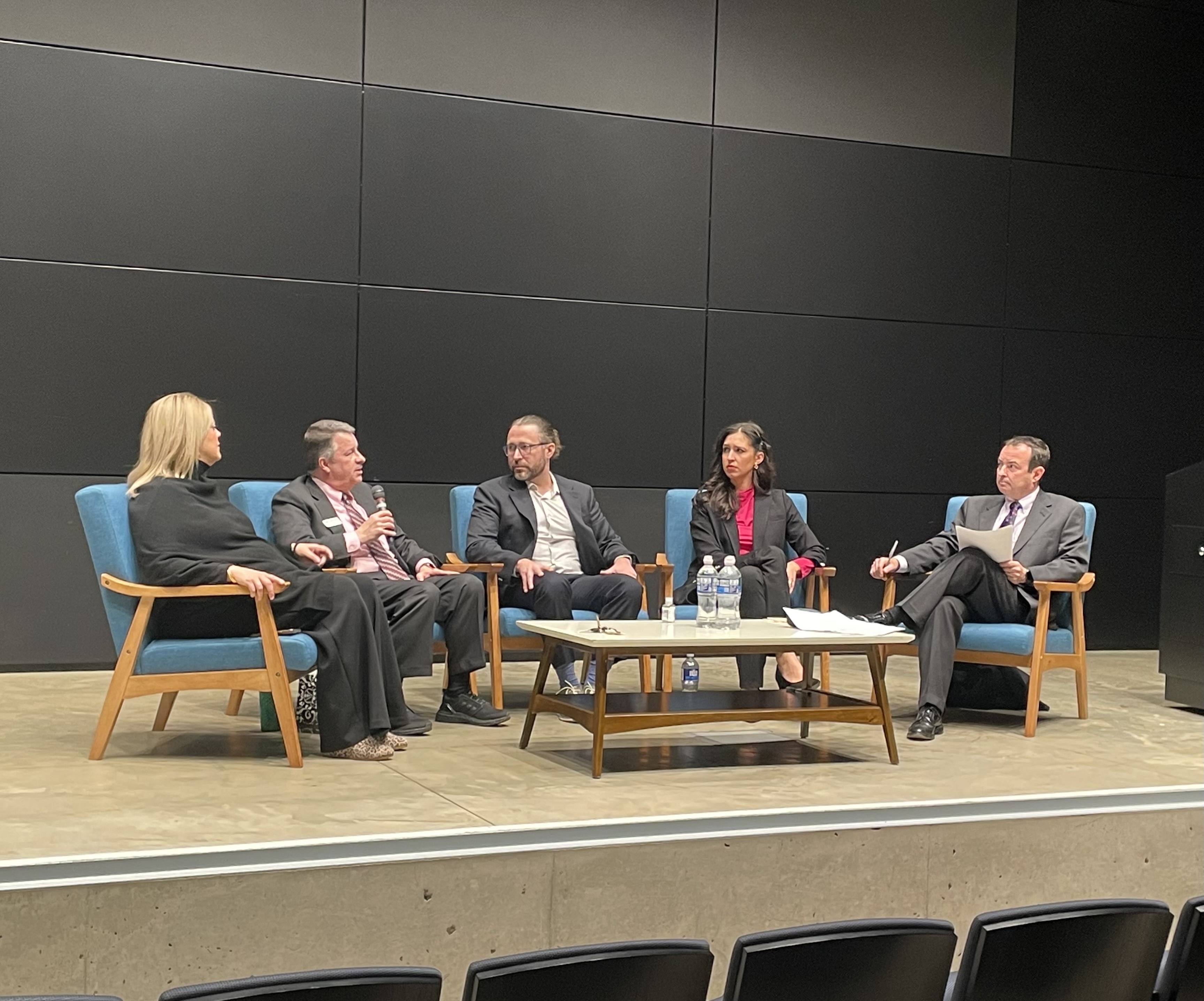 Experts discuss what recreational marijuana will mean for Ohio - Vimarsana News