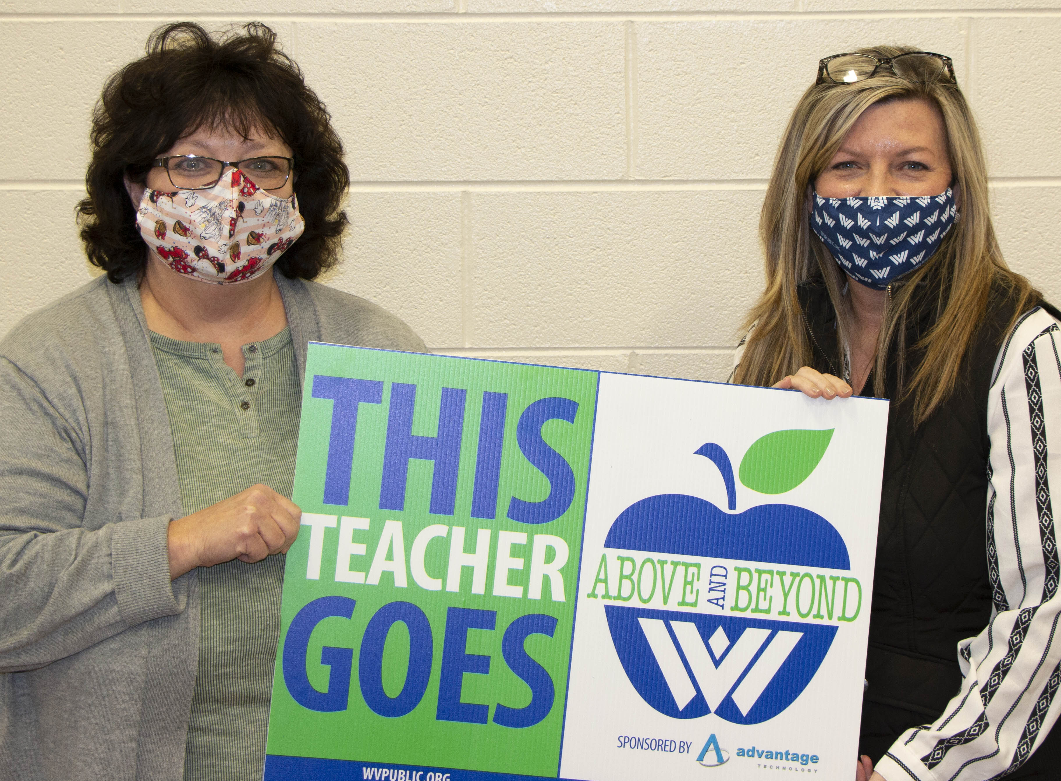 Nicholas County Kindergarten Teacher Earns Above And Beyond Award - Vimarsana News