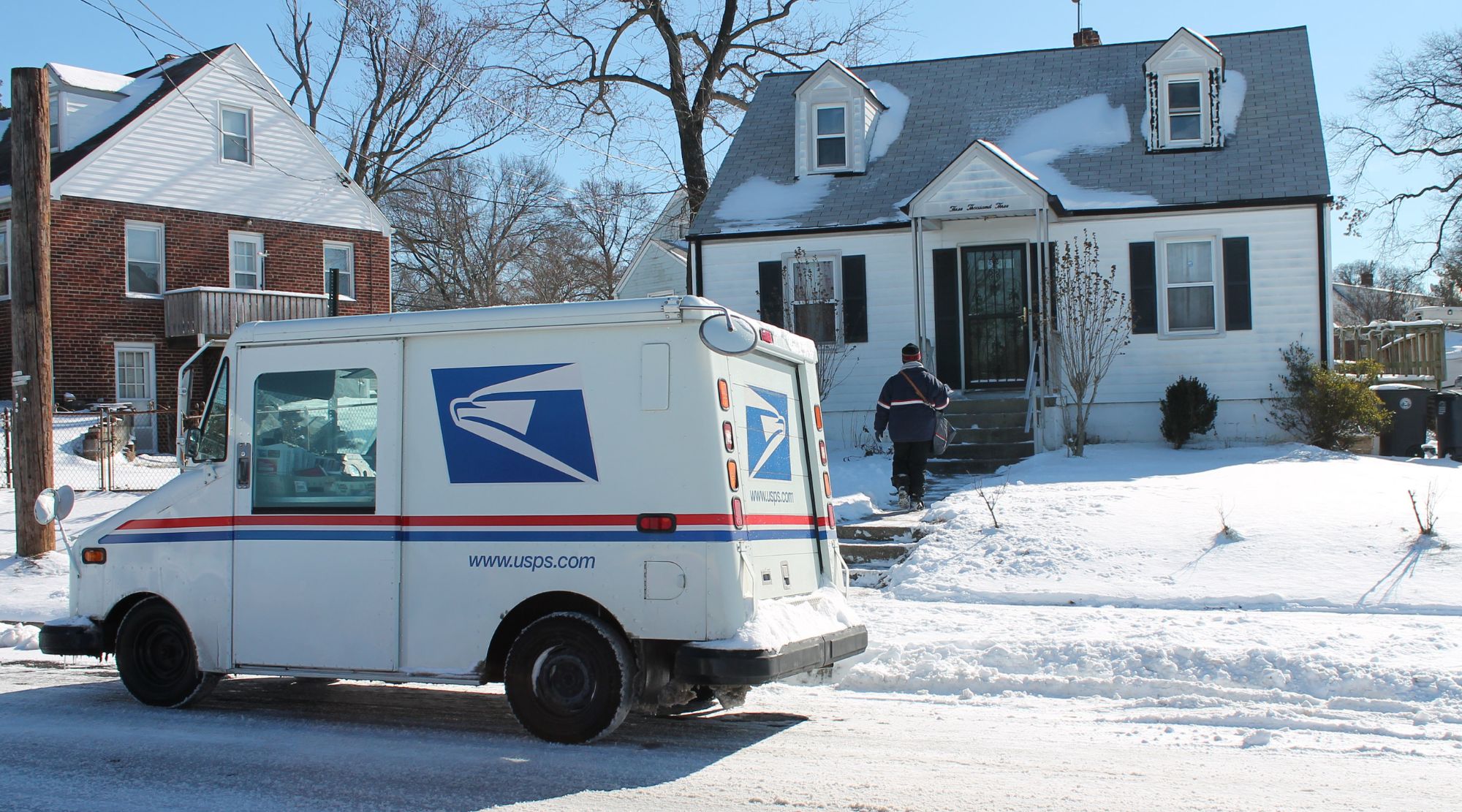 Planned changes to Wyoming USPS distribution centers put on hold until 2025 - Vimarsana News