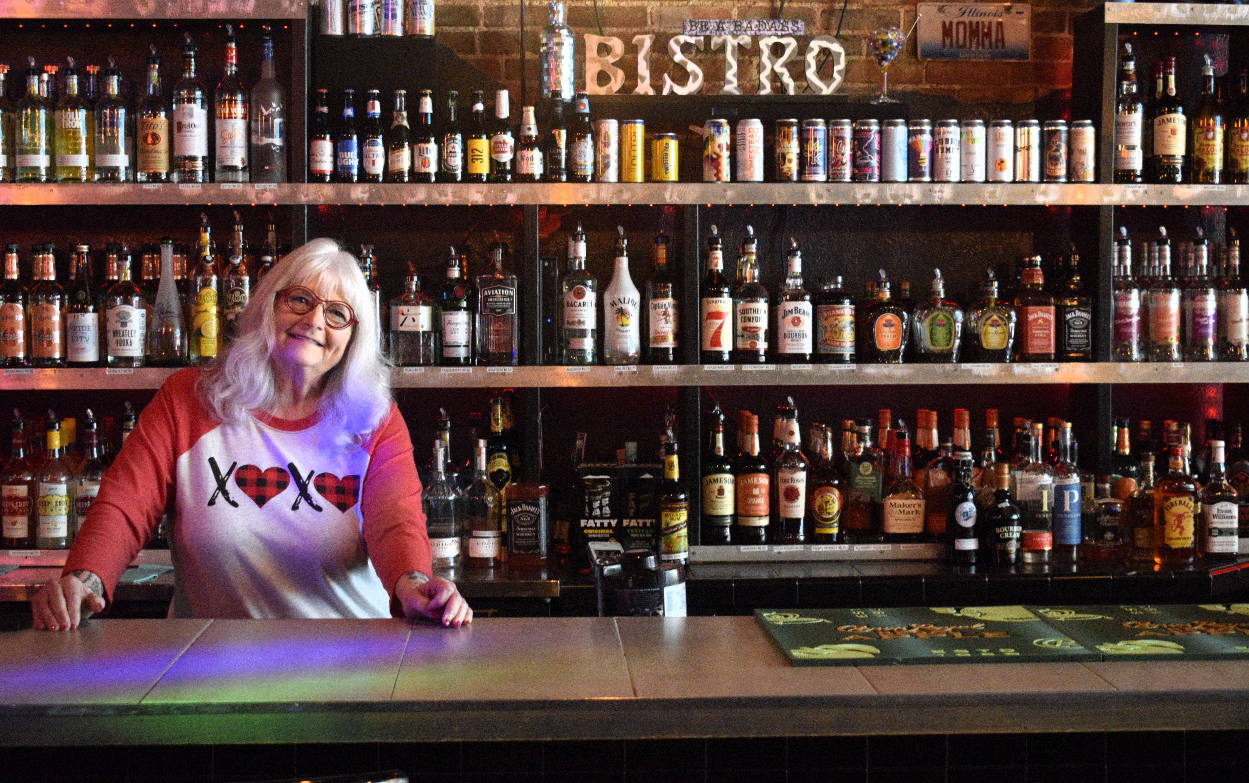 The Bistro's 'Momma' crafts a safe space for LGBTQ people — one cocktail at a time - Vimarsana News