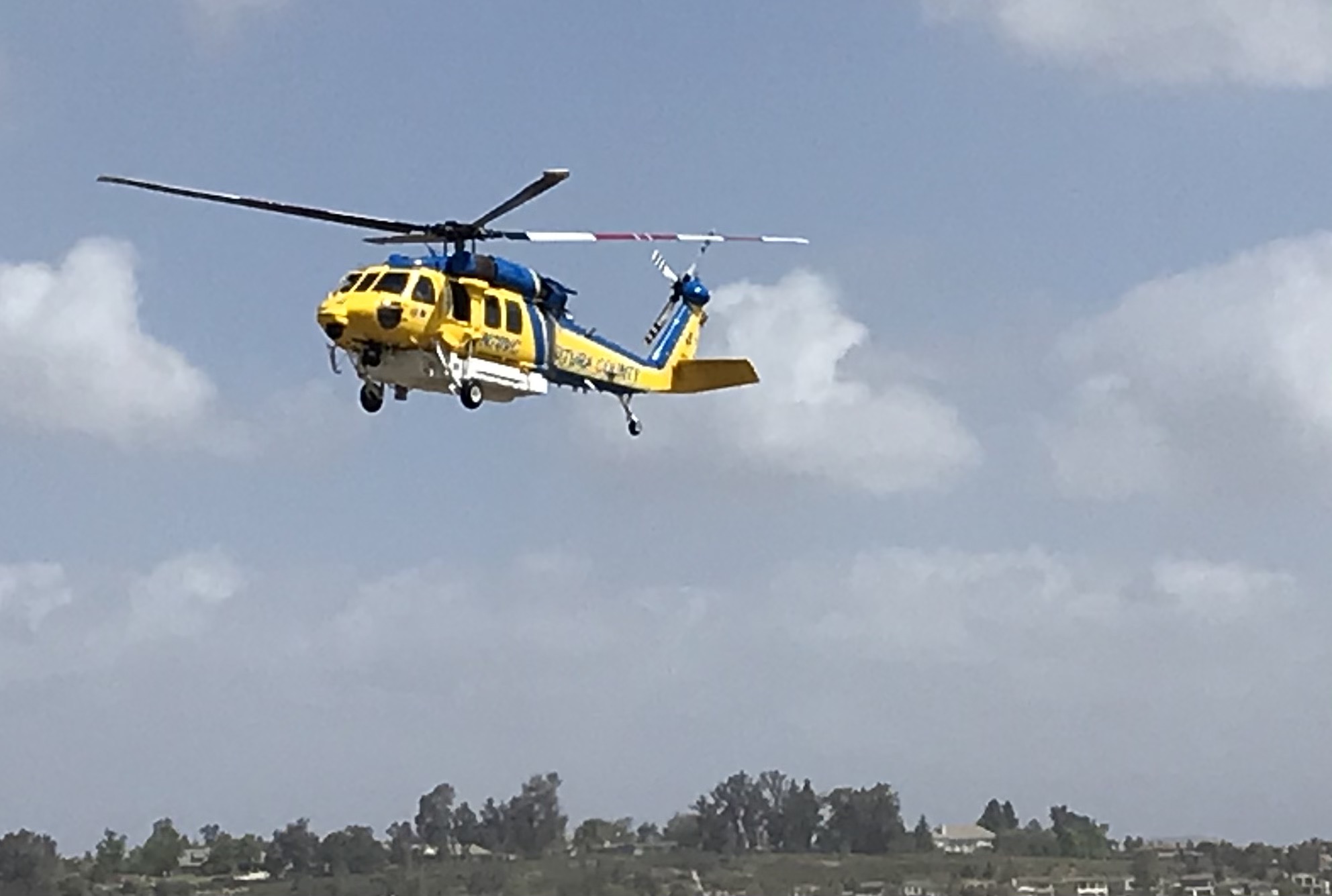 Ventura County Sheriff's/Fire Helicopter Targeted By Gunfire - Vimarsana News