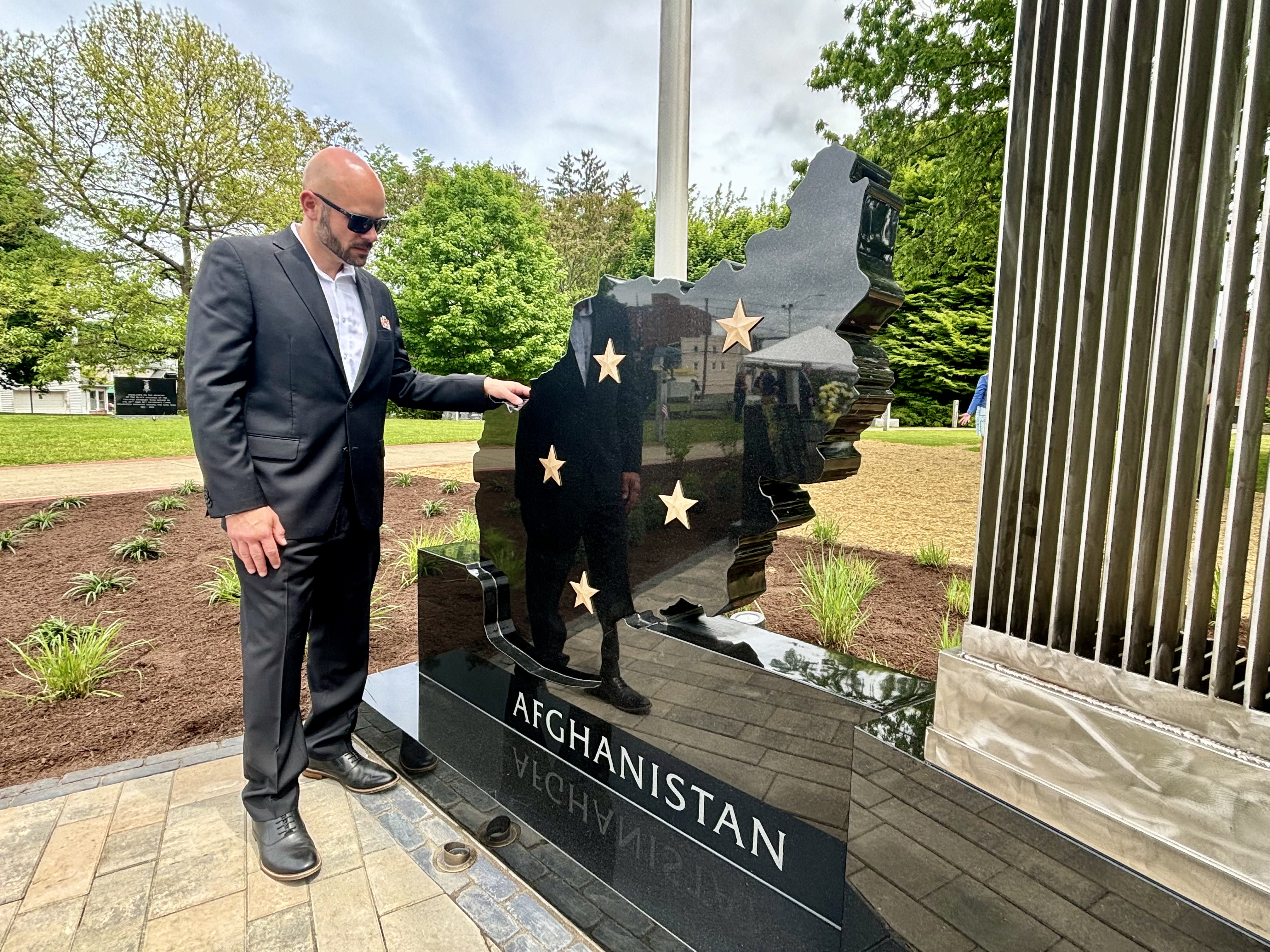 CT vets unveil memorial to honor service in Iraq and Afghanistan - Vimarsana News