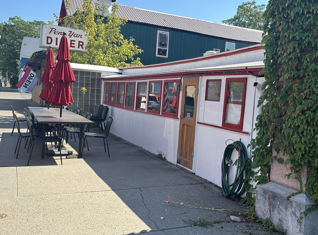 Fire devastates iconic Penn Yan Diner, leaving community and owners heartbroken - Vimarsana News