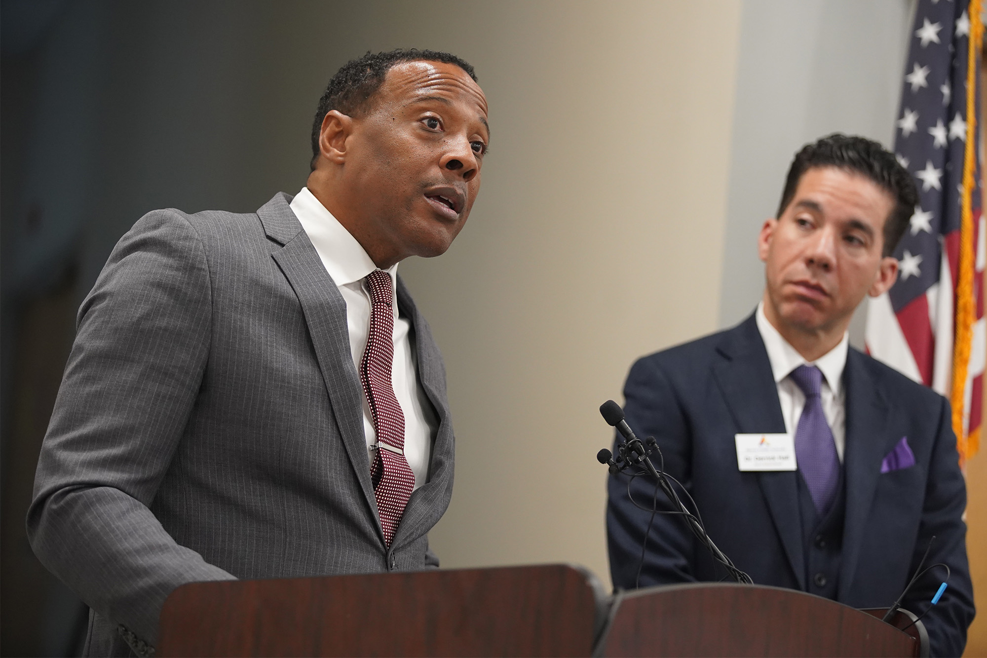 Akron Public Schools introduces superintendent C. Michael Robinson - Vimarsana News