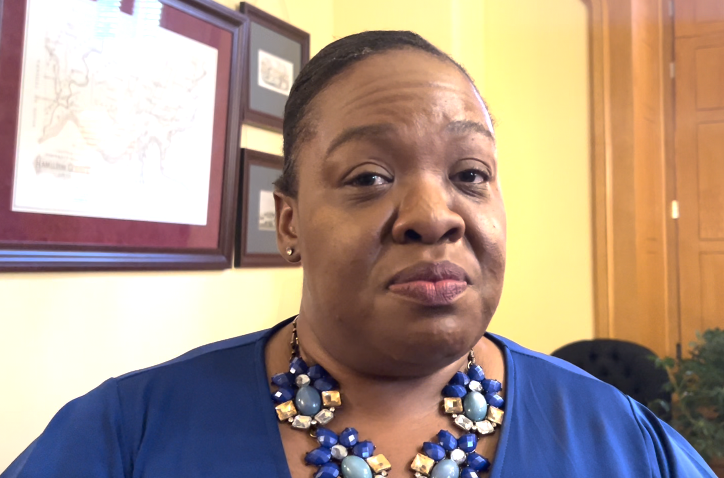 Ohio House committee passes bill to protect some people with natural hairstyles - Vimarsana News