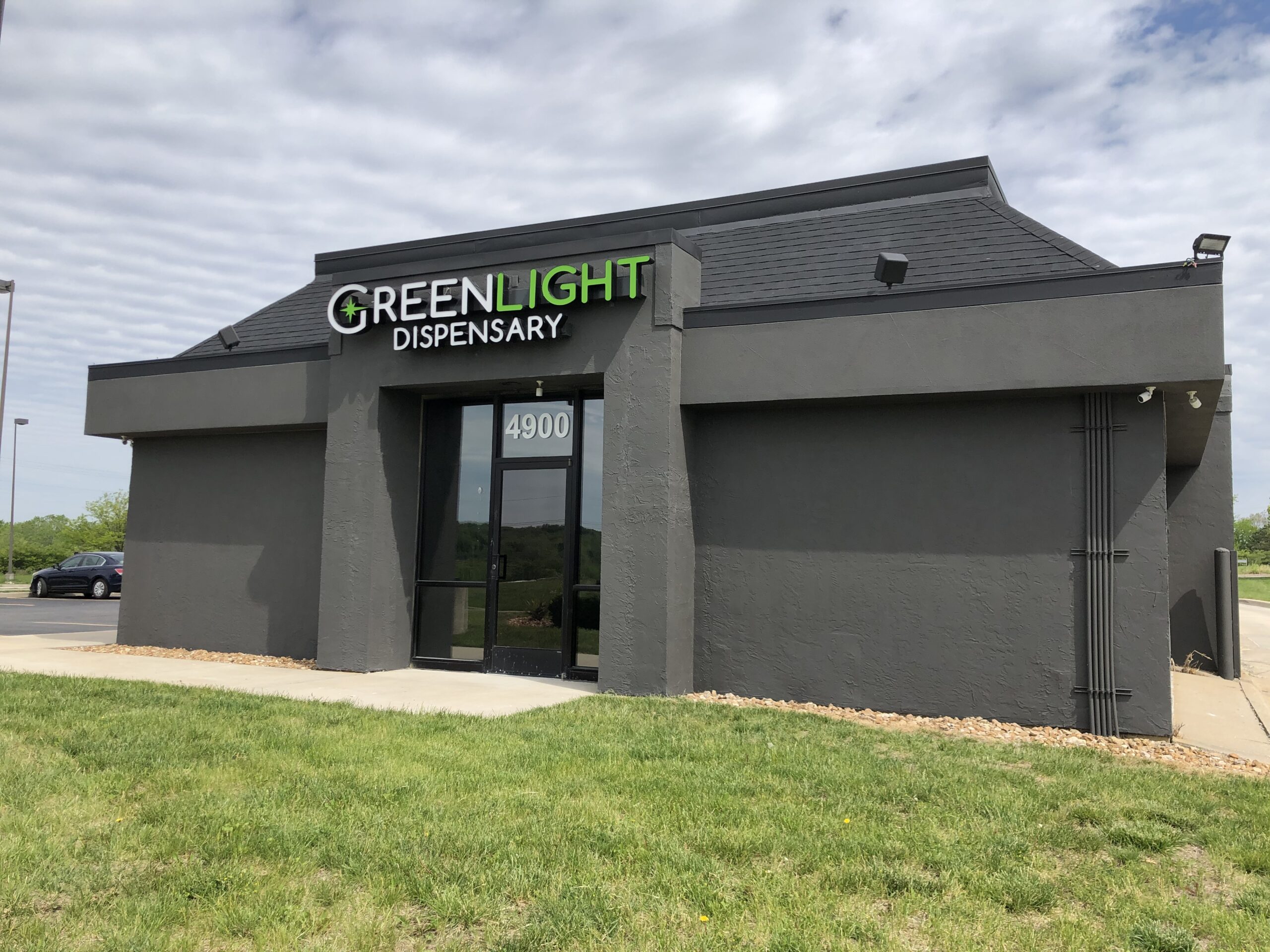Secrecy Around Ownership Records Raises Questions About Missouri Marijuana Networks - Vimarsana News
