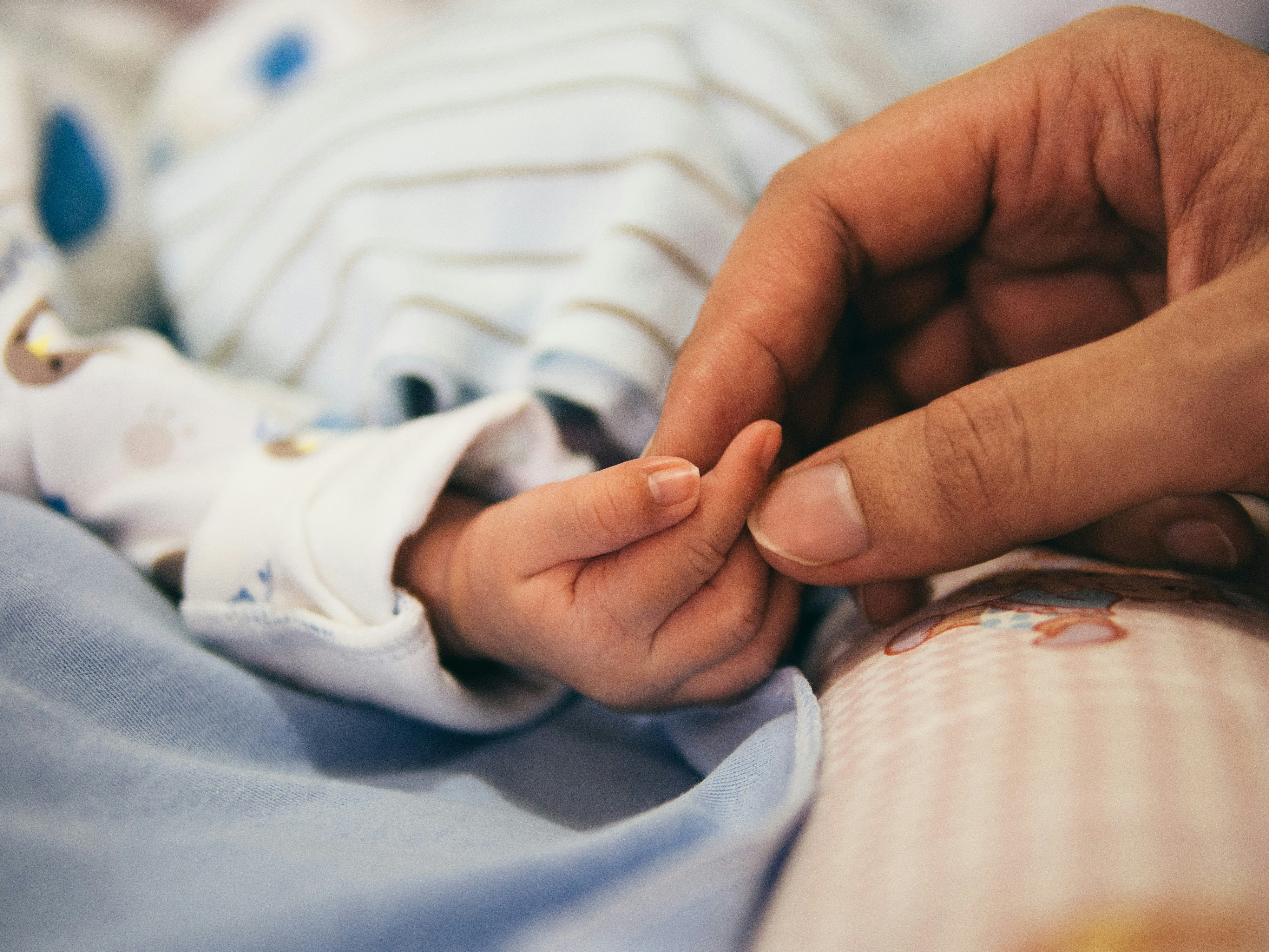 A number of factors cause moms to die in labor. Ohio reps hope a wide-reaching bill can help - Vimarsana News
