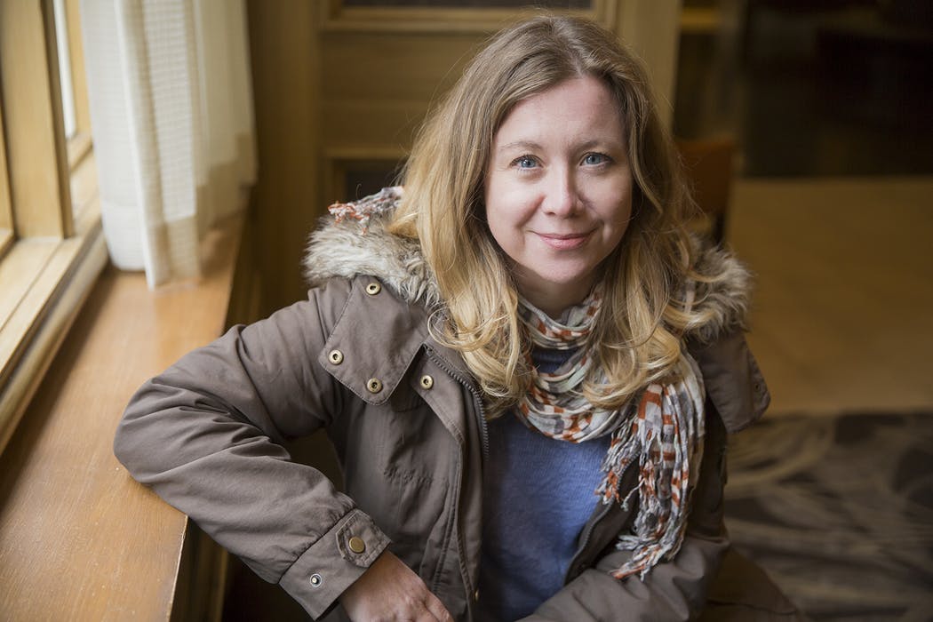 Book Review: 'Things You Would Know If You Grew Up Around Here' By Nancy Wayson Dinan - Vimarsana News