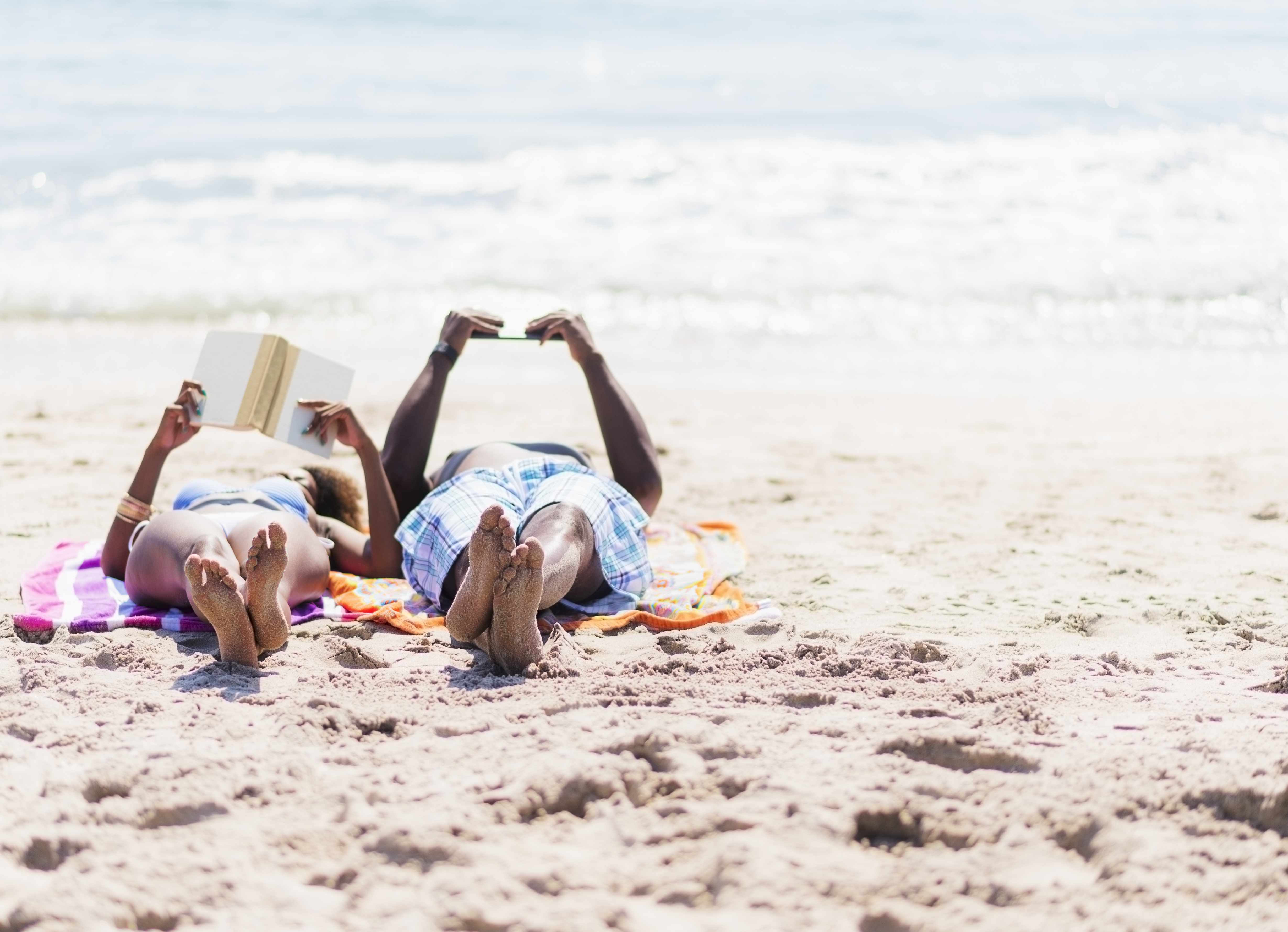 What's Better For The Climate: A Paper Book, Or An E-reader? - Vimarsana News
