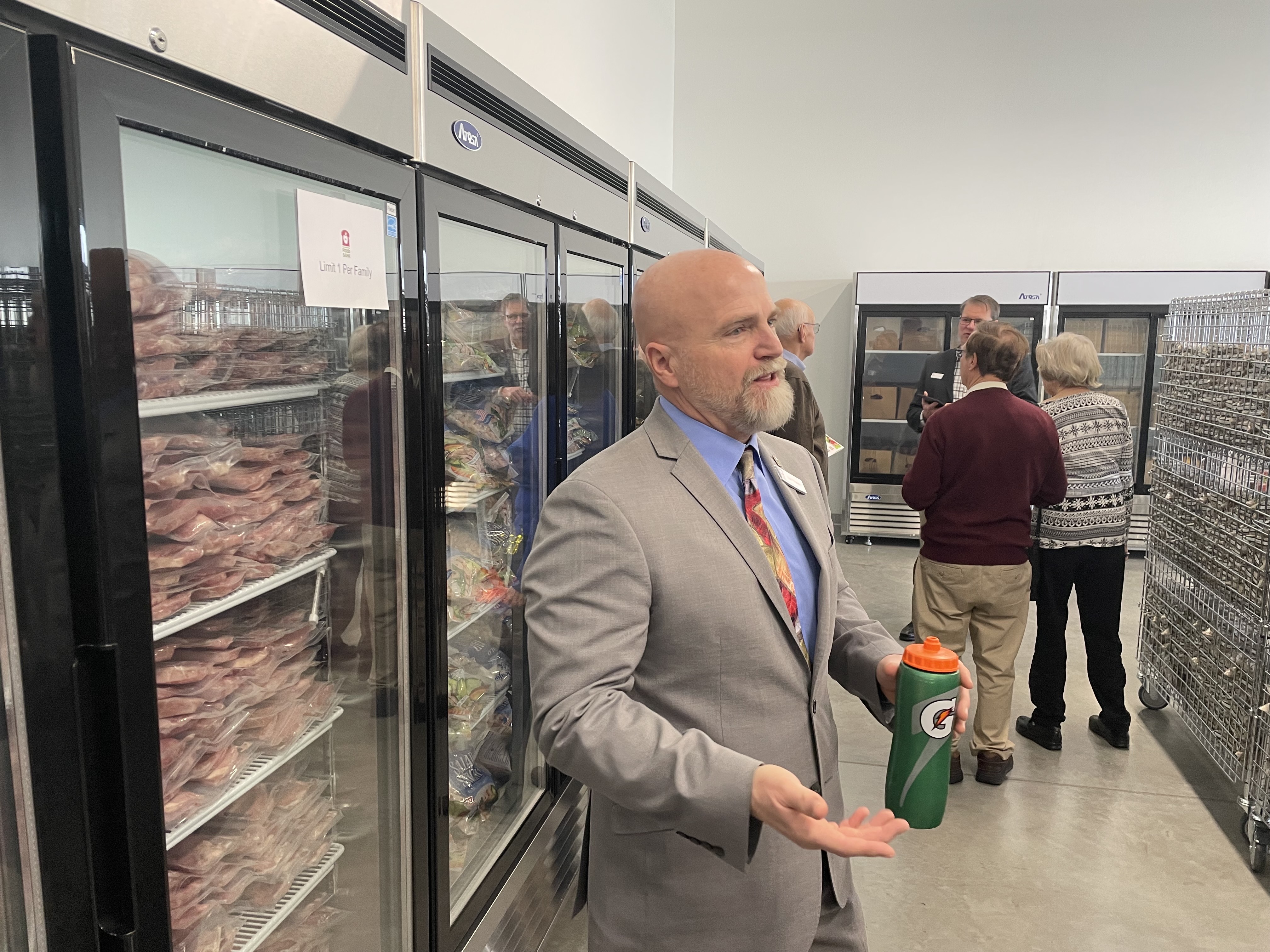 Akron-Canton Regional Foodbank cuts ribbon on expansion, food pantry - Vimarsana News
