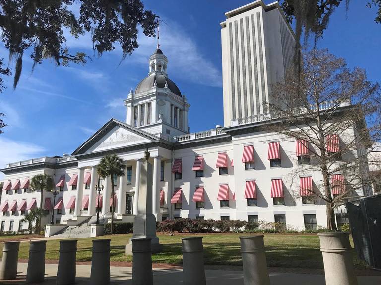 Coronavirus Live Updates: Florida Braced For Tight Healthcare Budget, But Medicaid's Prolonged COVID Boost Helps - Vimarsana News