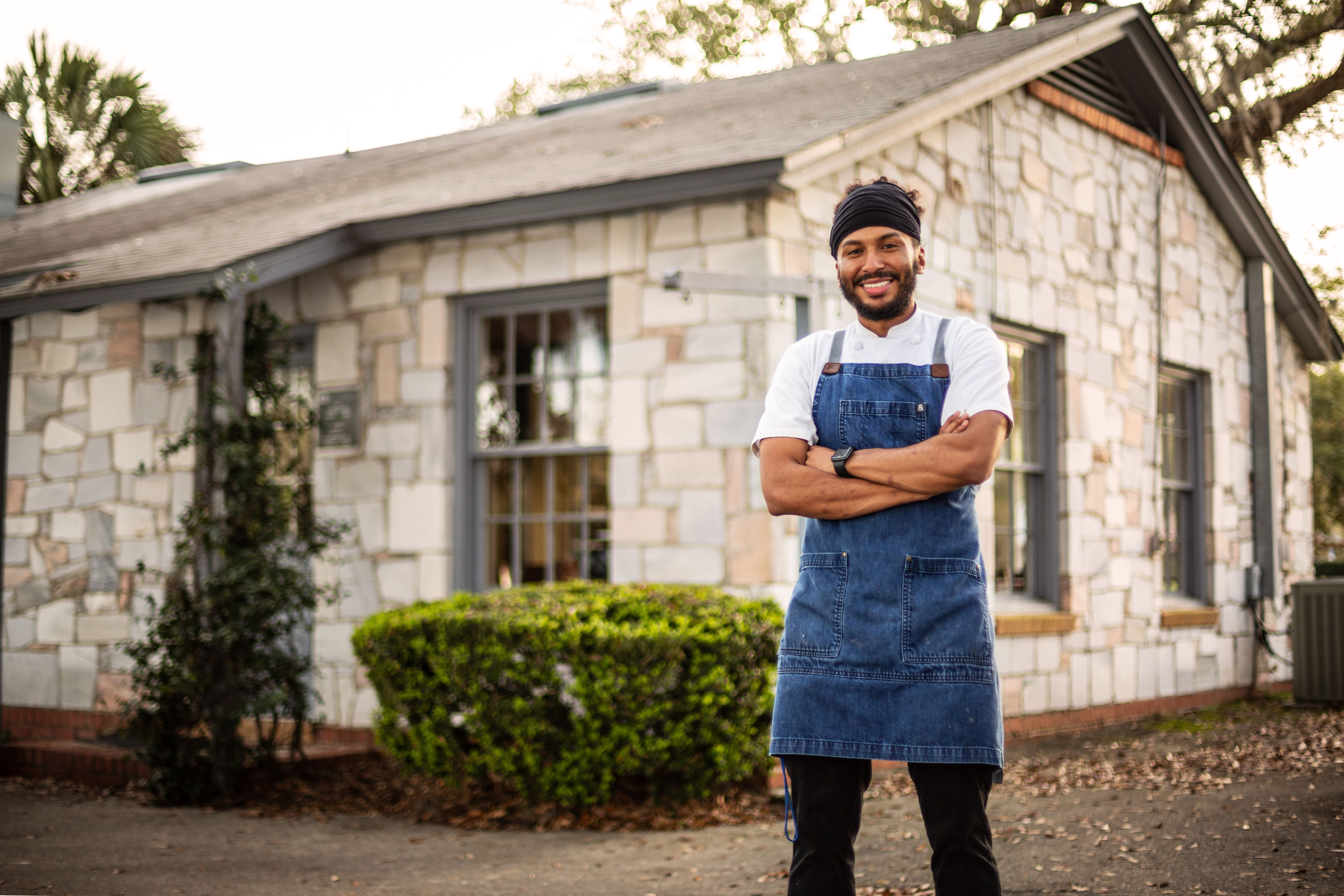 Leon Brunson Will Launch His Latest Culinary Adventure On Lake Ella's Shores - Vimarsana News