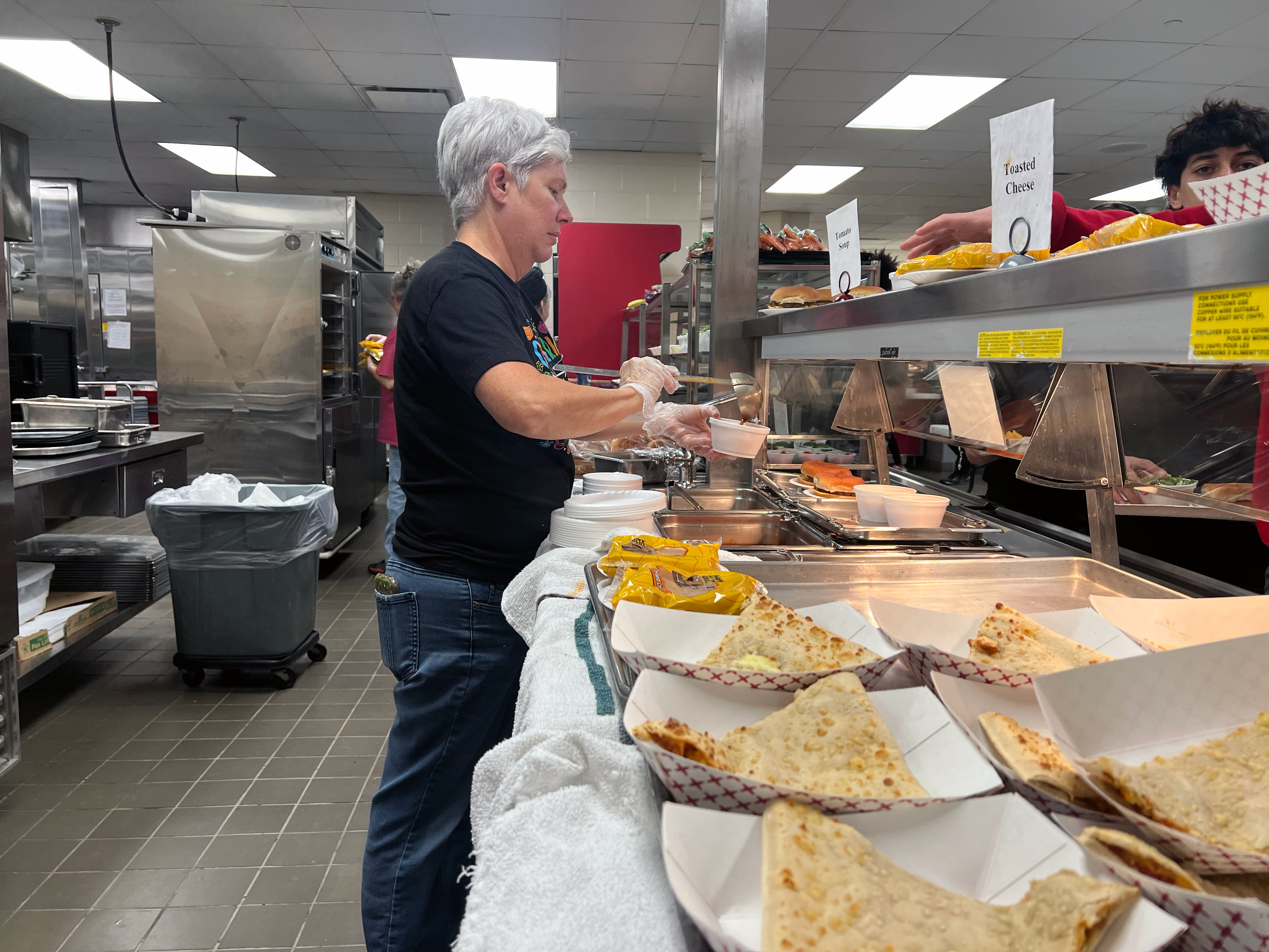 Bill seeks to get more locally grown food in Ohio schools - Vimarsana News