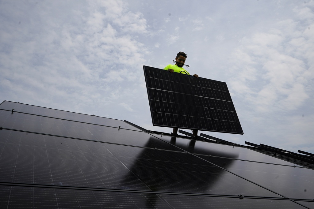 Lexington wants to put the brakes on a proposed solar project. Here's why. - Vimarsana News