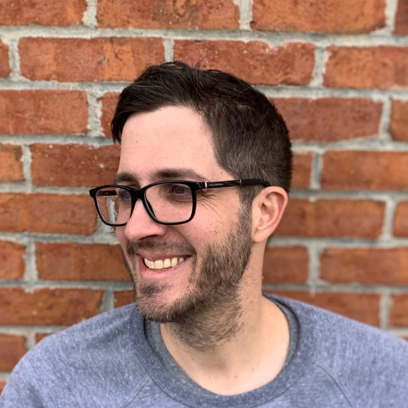 Medina native Rob Harvilla's podcast takes listeners through the music of the '90s - Vimarsana News
