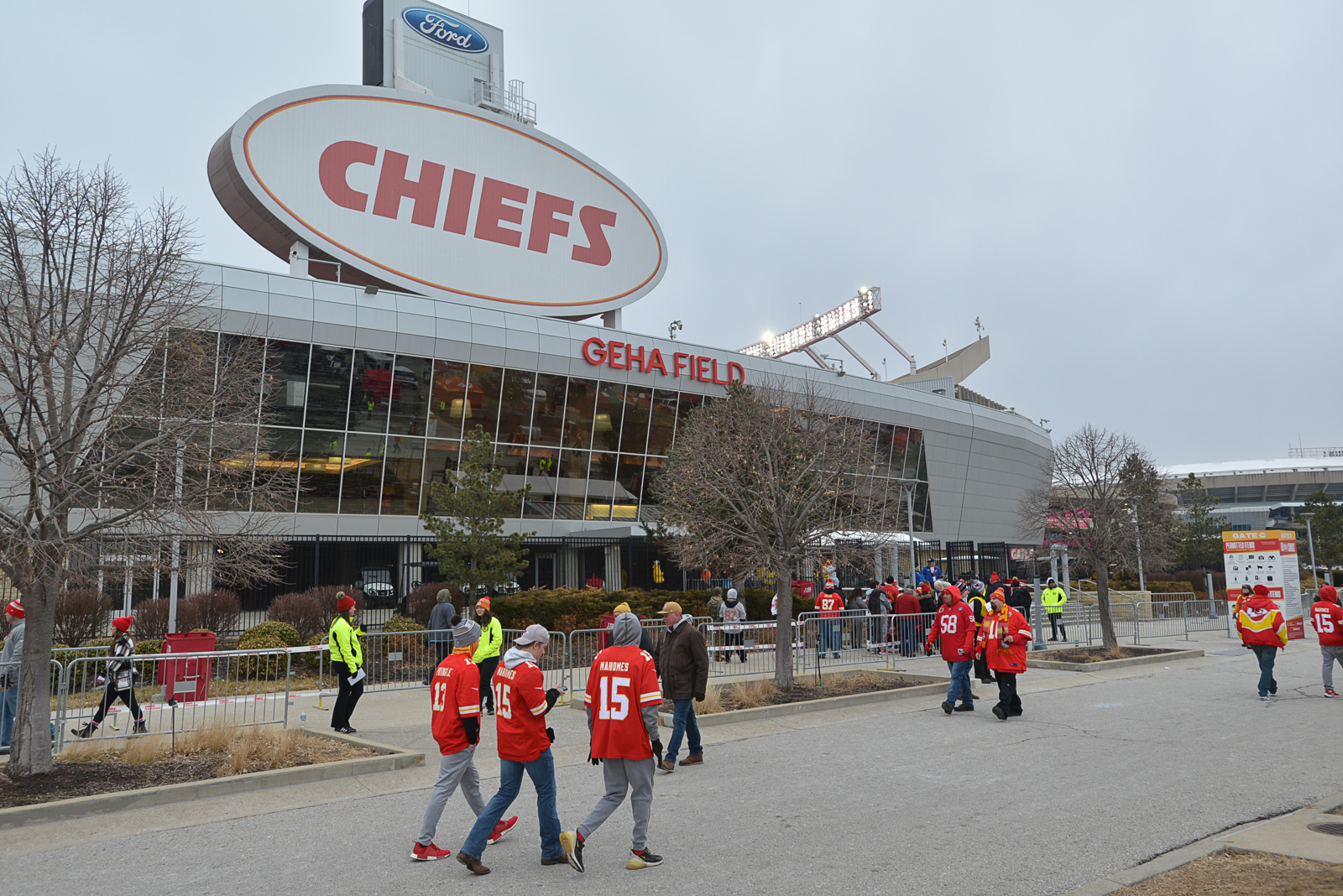 Did you get that text about the Chiefs? It's part of a plan to recruit the team to Kansas - Vimarsana News