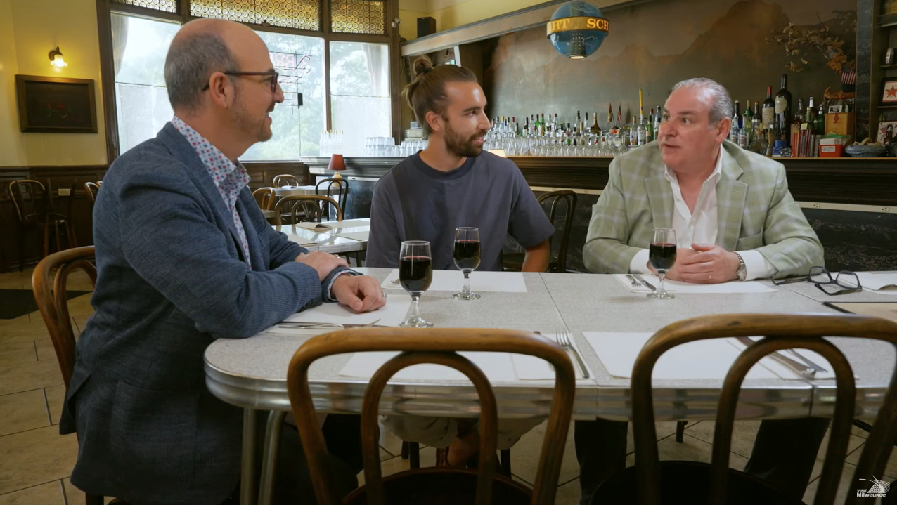 Chefs Jesus Gonzalez & Paul Bartolotta speak on the evolution of Milwaukee's food community - Vimarsana News