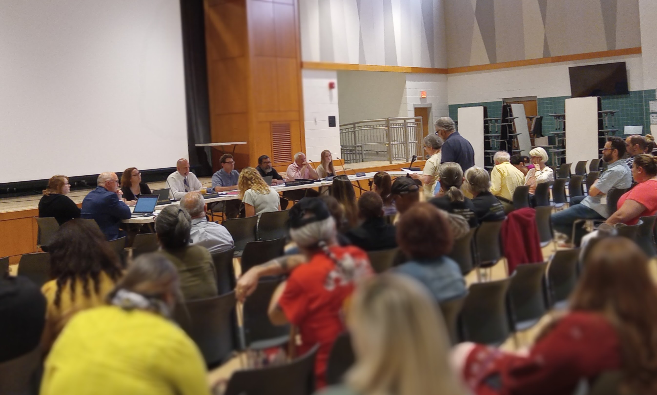 School officials decline to change library policy in Ludlow, as community remains divided - Vimarsana News