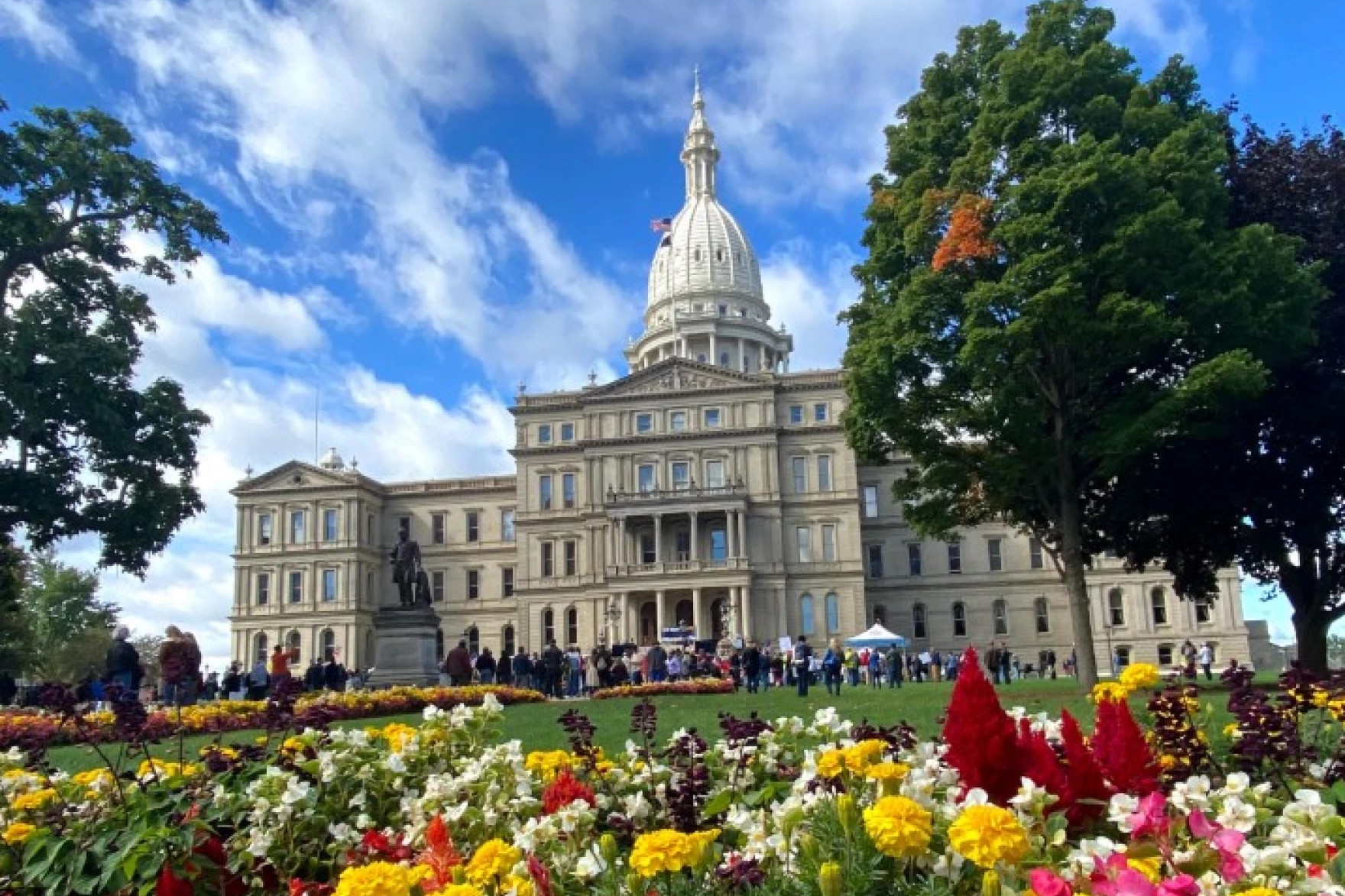 Michigan lawmakers set hearing for ticket bot bills - Vimarsana News