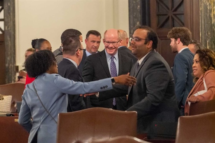 Senate Democrats send $53.1B spending plan to House - Vimarsana News