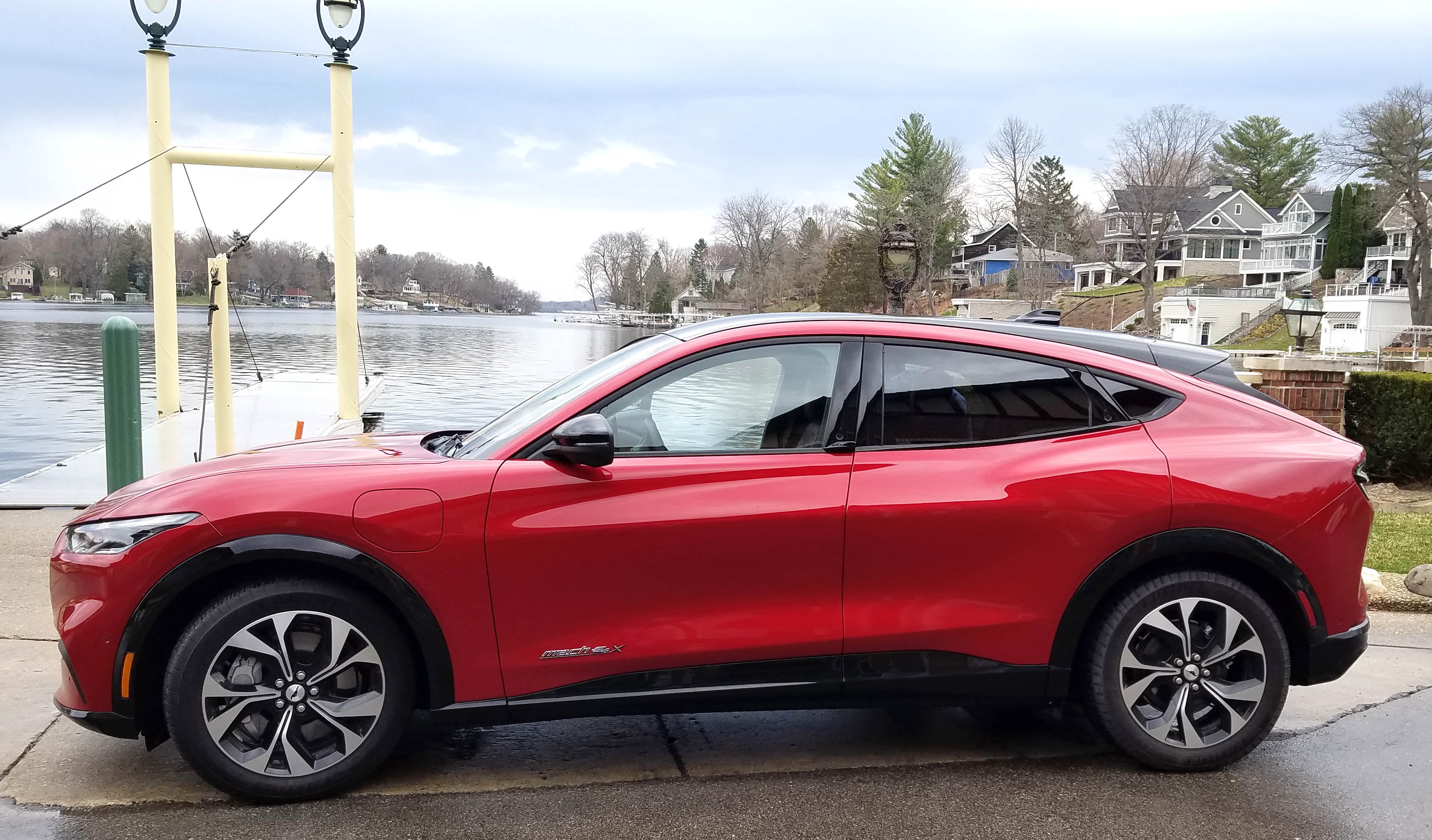 2021 Ford Mustang Mach-E Premium AWD - Vimarsana News