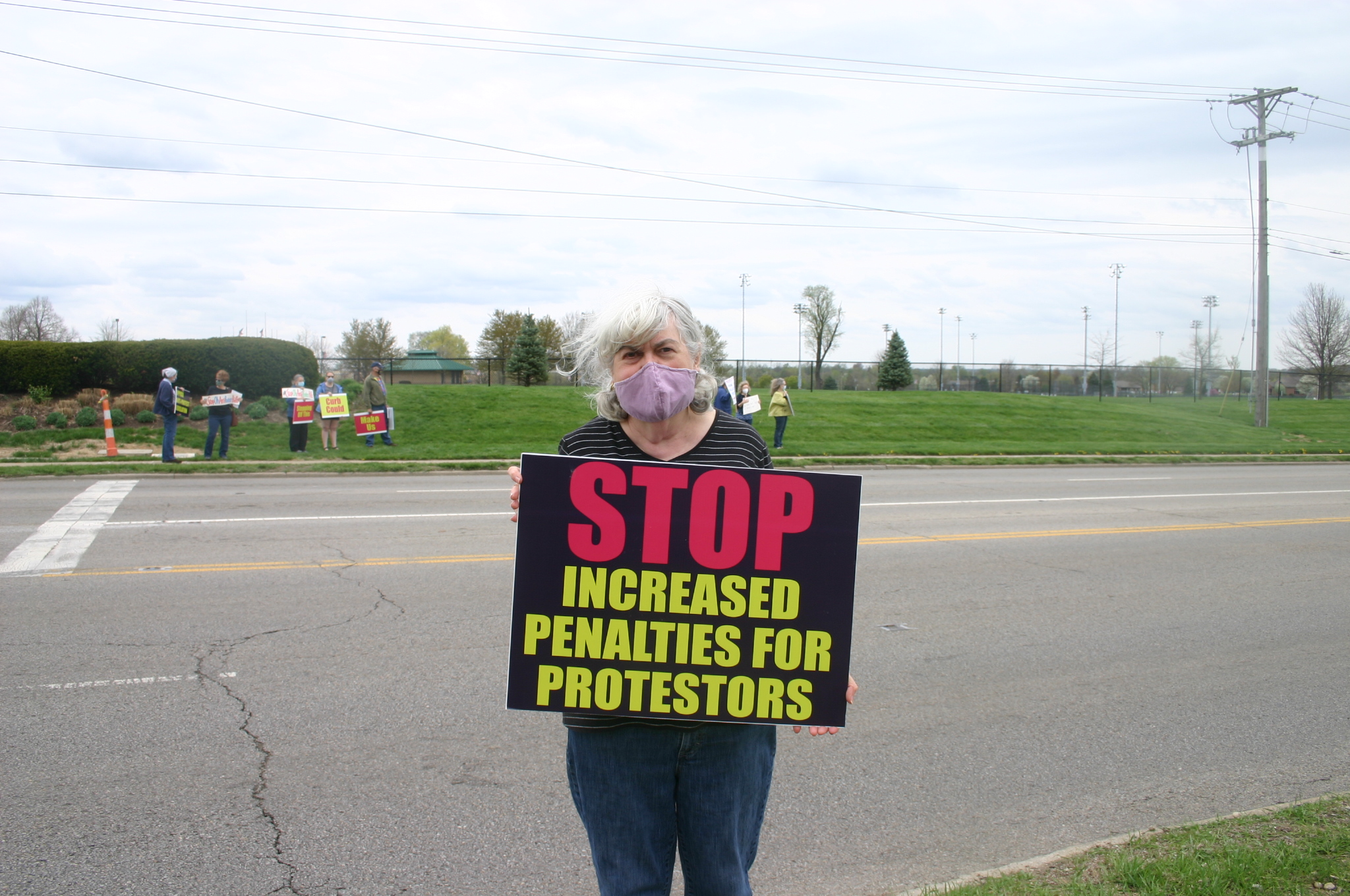 Tale Of Two Protests: Groups Rally For Different Causes Along Dorothy Lane - Vimarsana News