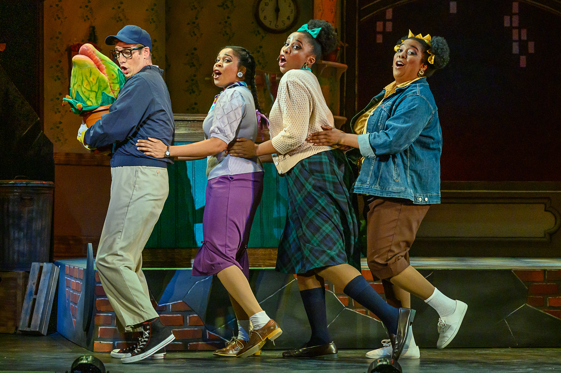 Why most NOLA bus stops don't have signs; Tulane Summer Lyric Theater kicks off - Vimarsana News