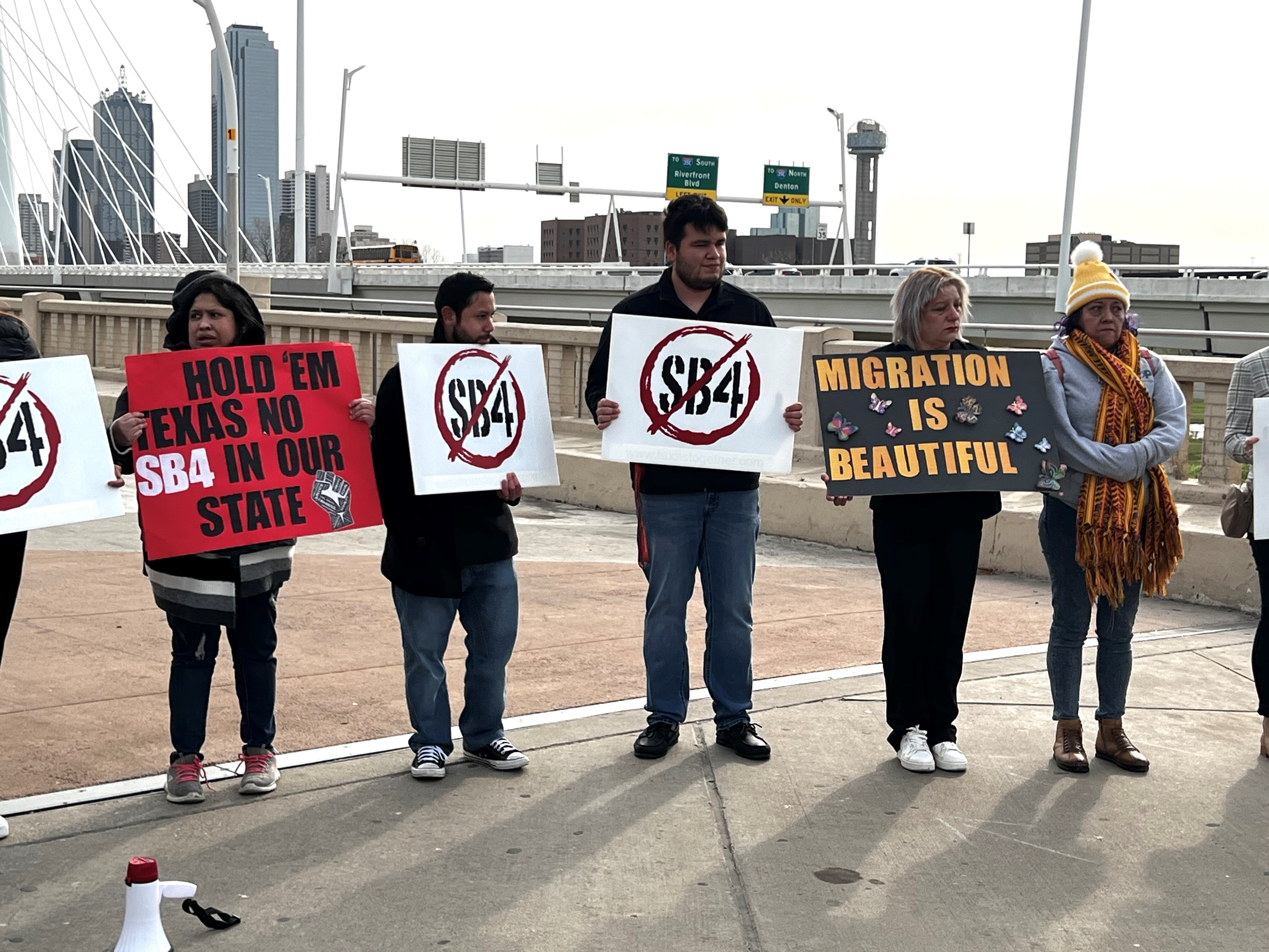 Dallas weighs in on Texas' controversial immigration law: City Council to vote on SB4 resolution - Vimarsana News