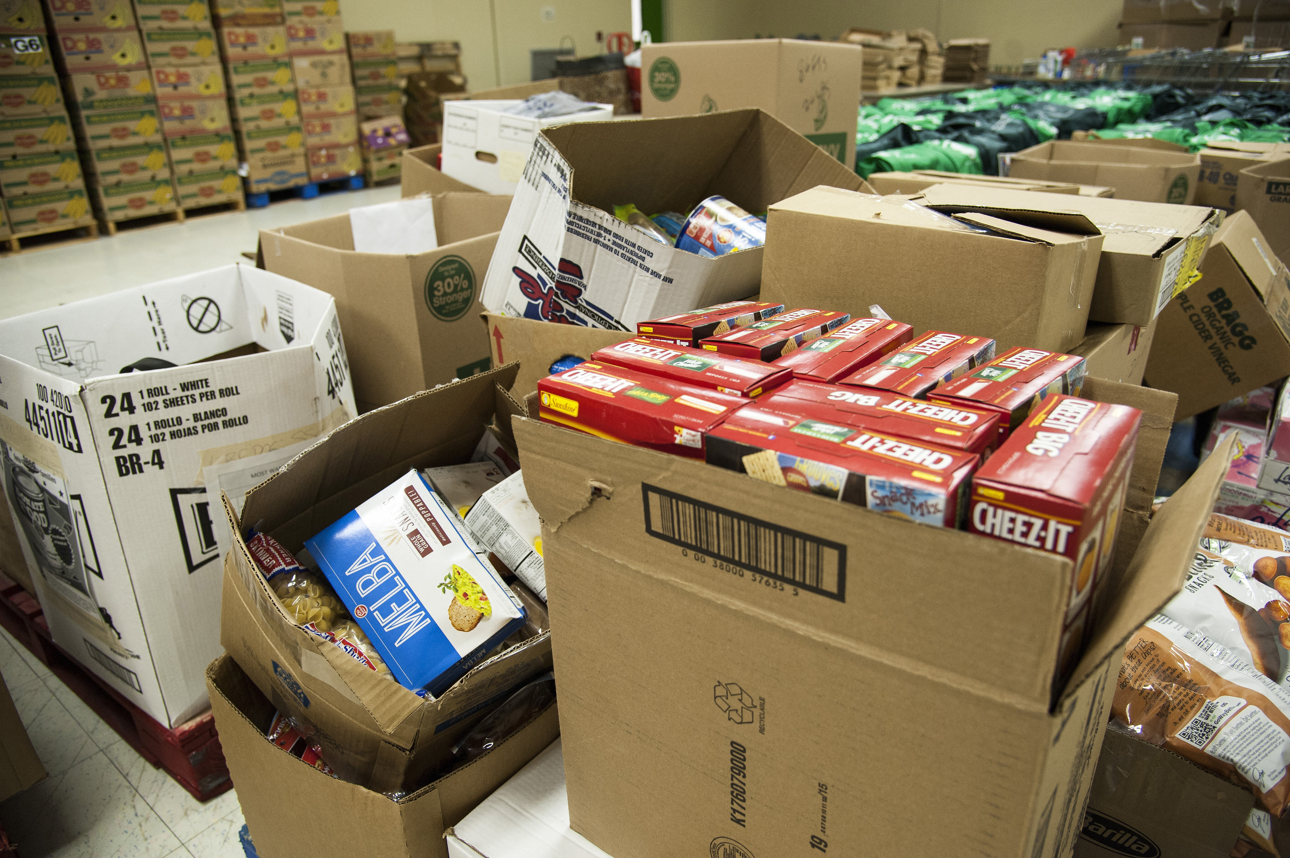 The Strain Of The Pandemic Is Leaving Many Iowans Struggling To Access Affordable Food - Vimarsana News
