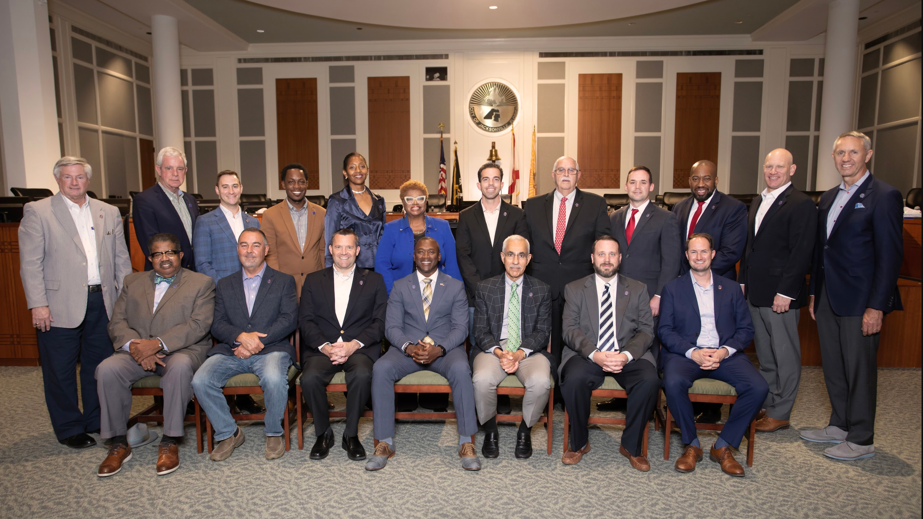 Friday media roundtable; Melissa Ross' farewell - Vimarsana News