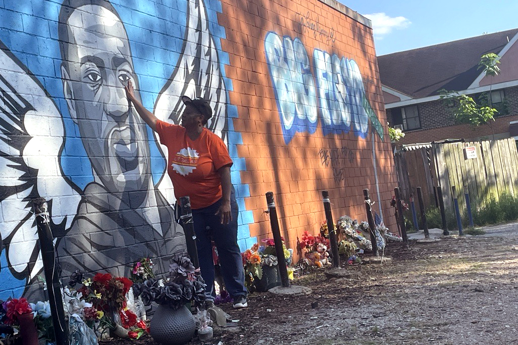 In George Floyd's Hometown Of Houston, Chauvin Guilty Verdict A Bittersweet Moment - Vimarsana News