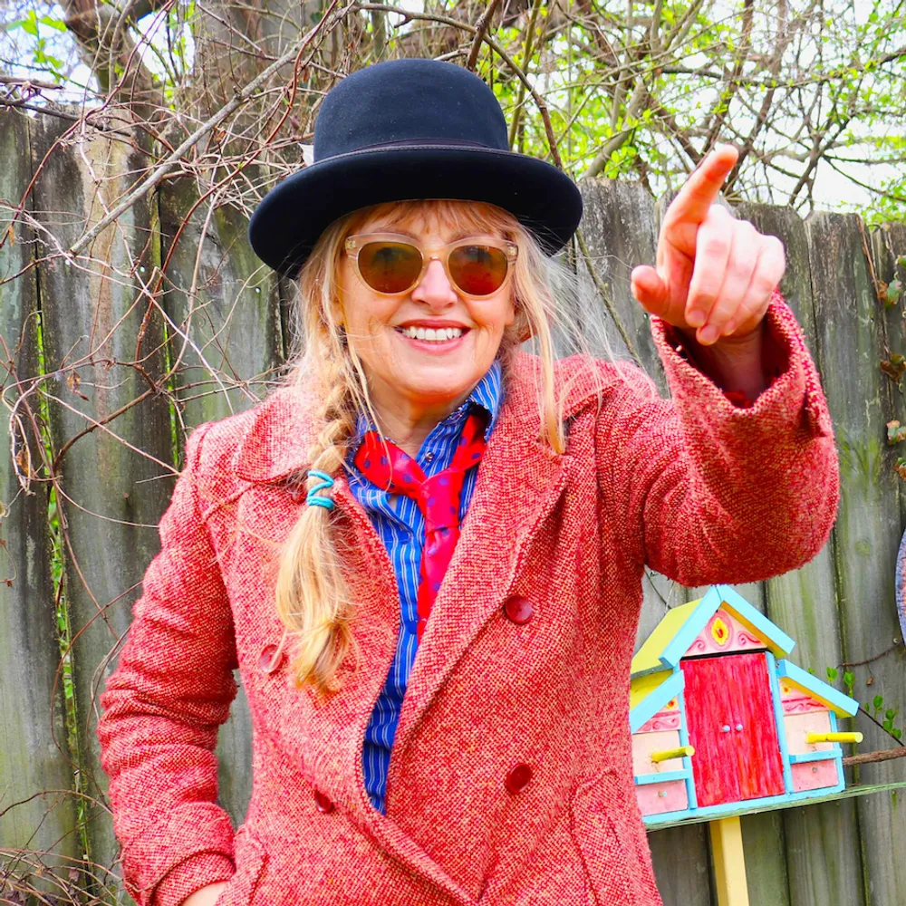 Exposition: Anne McCue Returns to 'Tunes at Twilight' in Downtown Cape Girardeau, Fri. May 31st - Vimarsana News