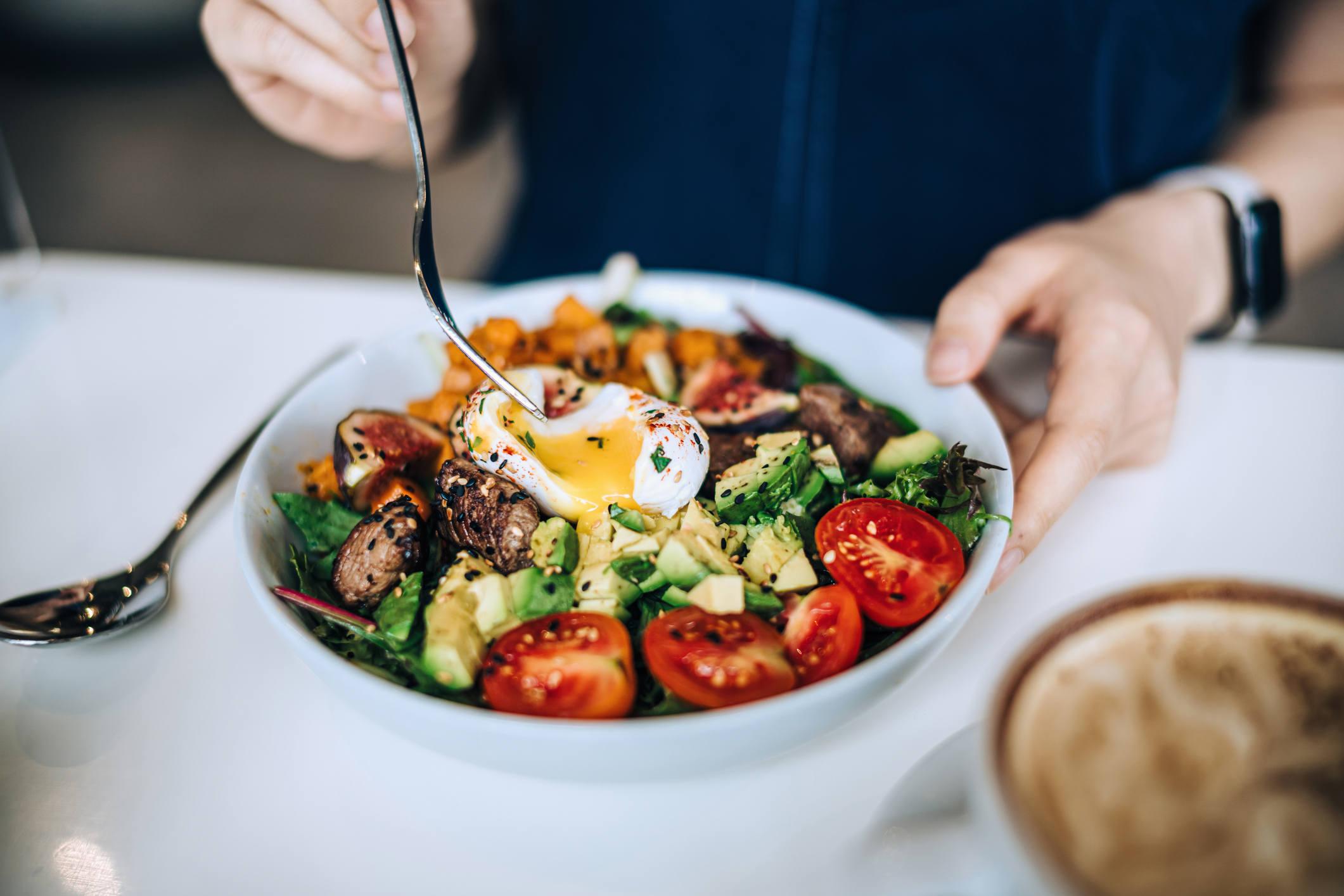 A low-carb diet may help IBS as much as tricky elimination diets, and more than drugs - Vimarsana News